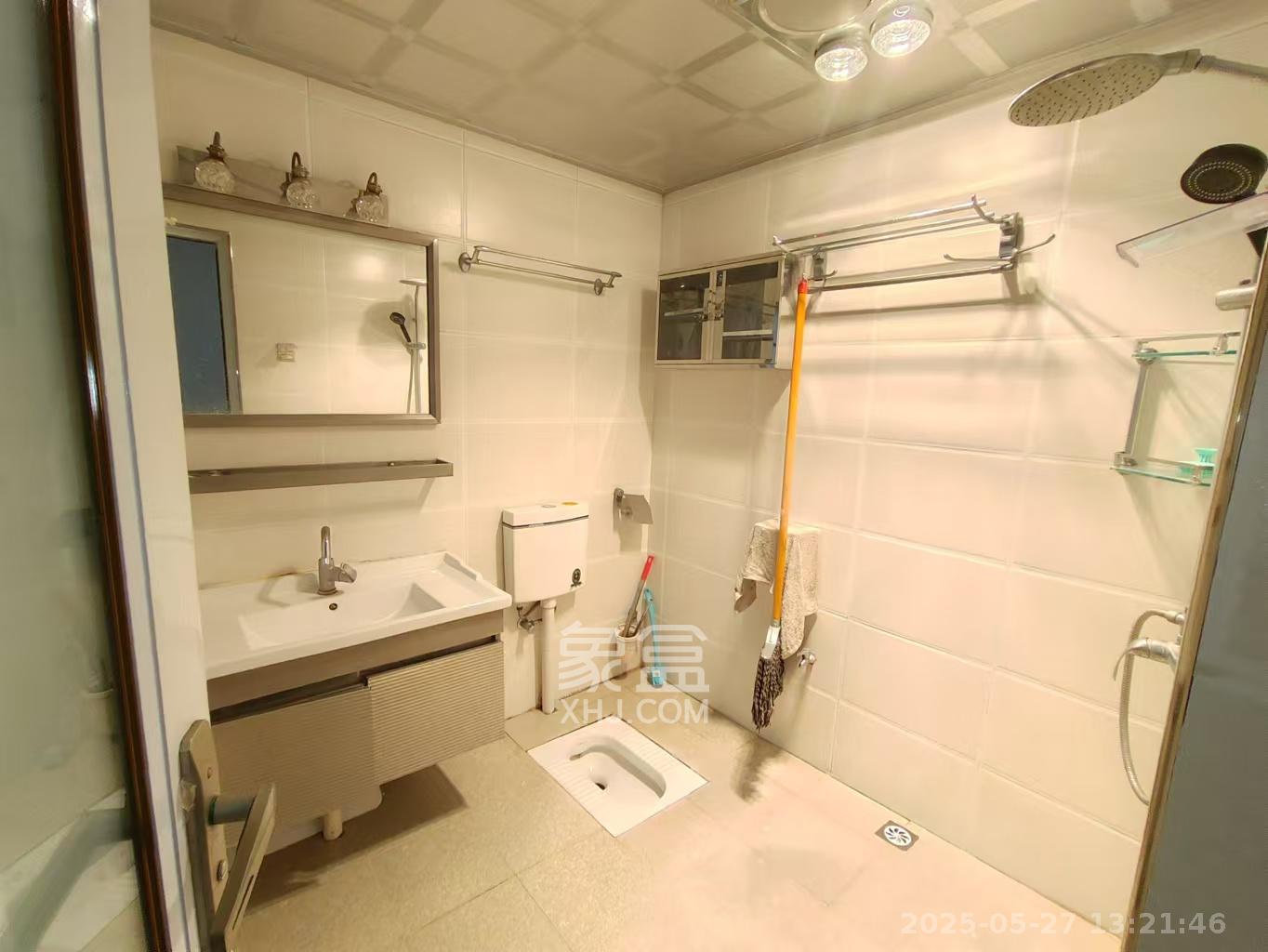 长房时代城 2室2厅1卫 2500.0元/月 长房时代城 2室2厅1卫 2500.0元/月室内图