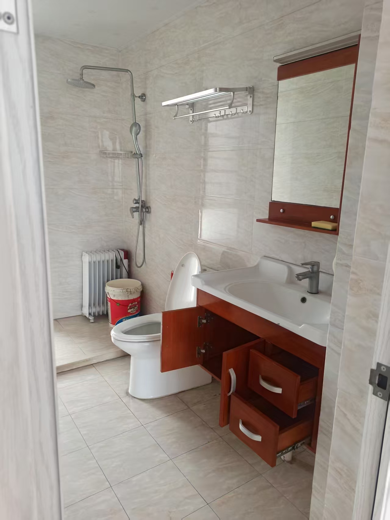 瑞园二期  3室2厅2卫    3000.0元/月 瑞园二期  3室2厅2卫    3000.0元/月室内图