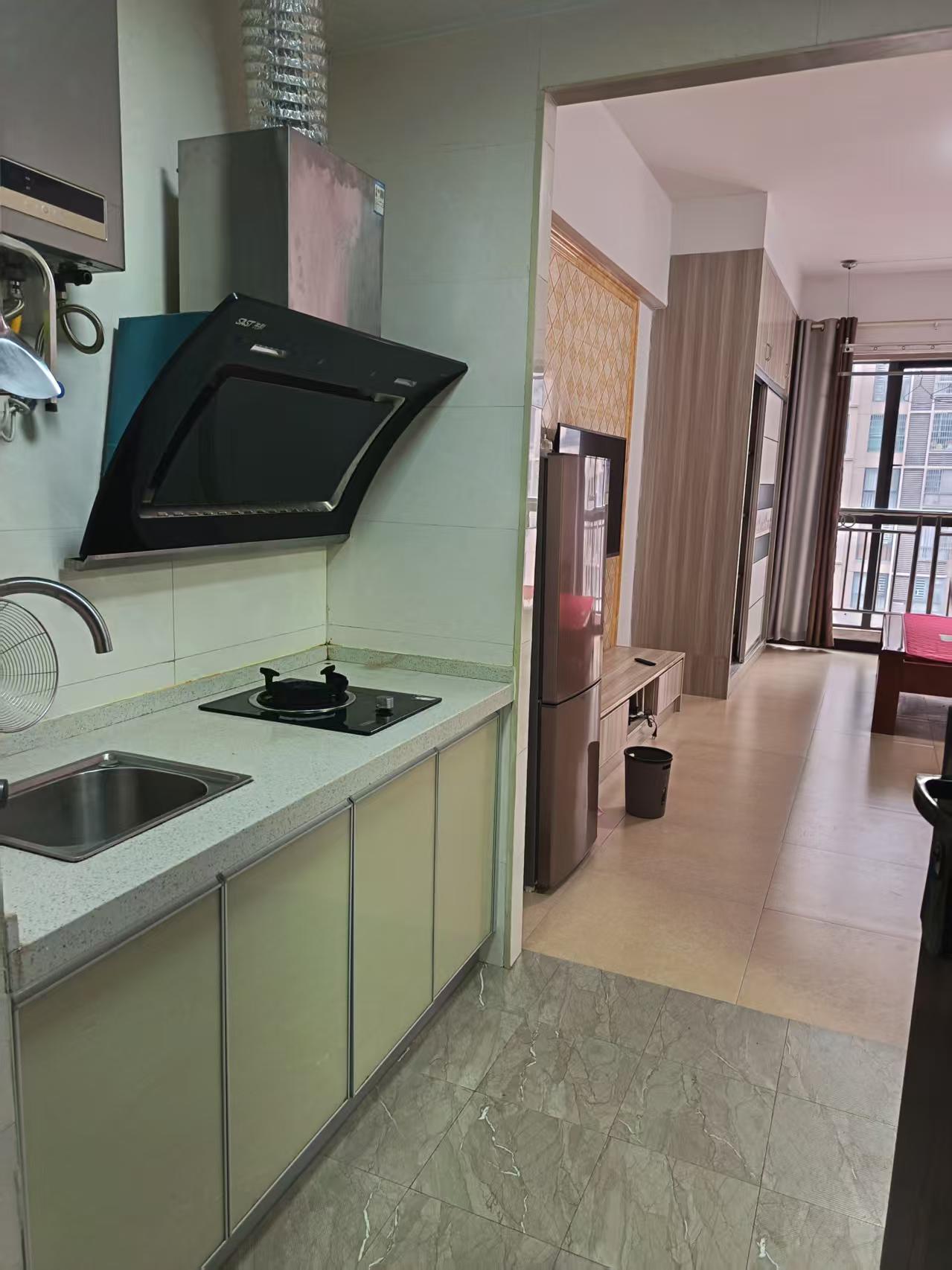 康城上品 1室1厅1卫 1500.0元/月 康城上品 1室1厅1卫 1500.0元/月室内图