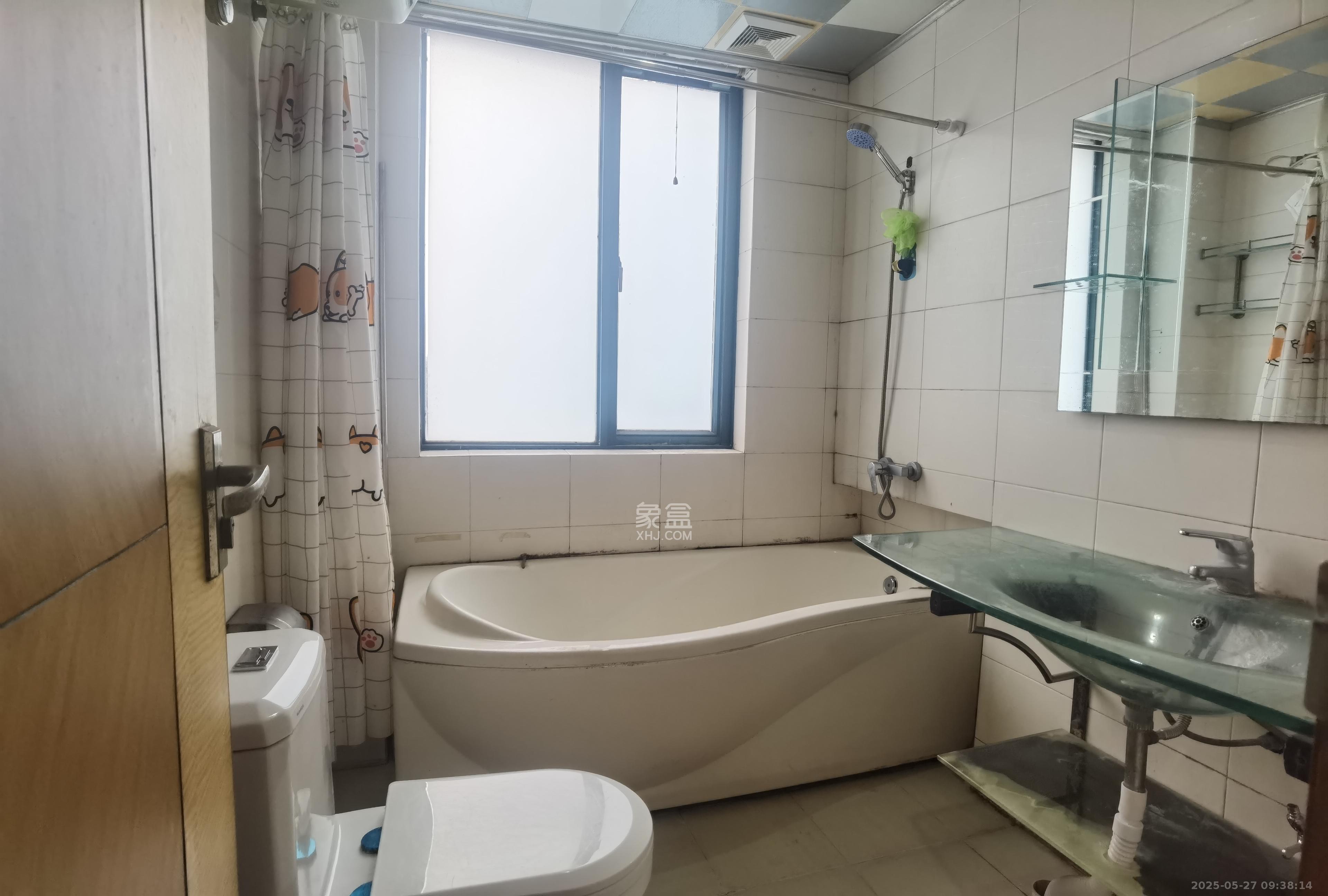 东方新城  1室0厅0卫   2500.00元/月室内图