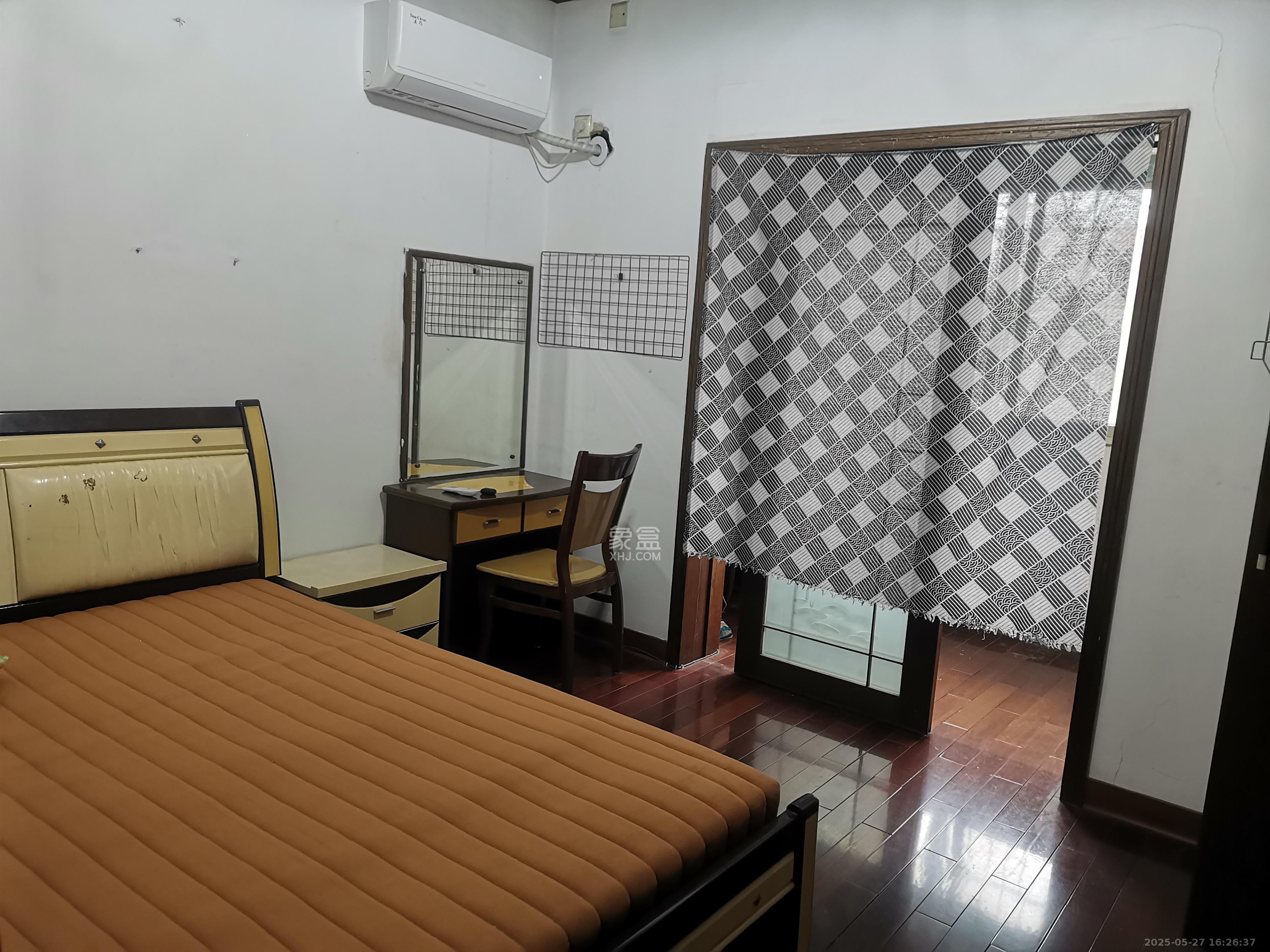 怡荷园 2室2厅1卫 1500.0元/月 怡荷园 2室2厅1卫 1500.0元/月室内图