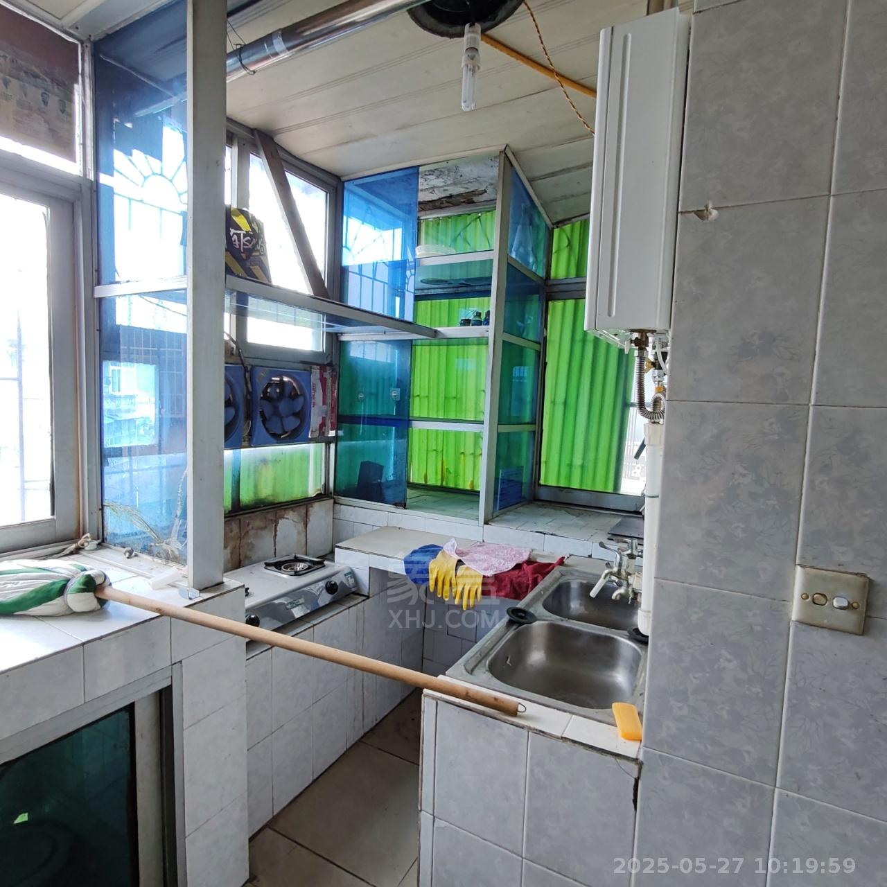 桥梁厂一区万泥塘一村 2室1厅1卫 700.00元/月 桥梁厂一区万泥塘一村 2室1厅1卫 700.00元/月室内图