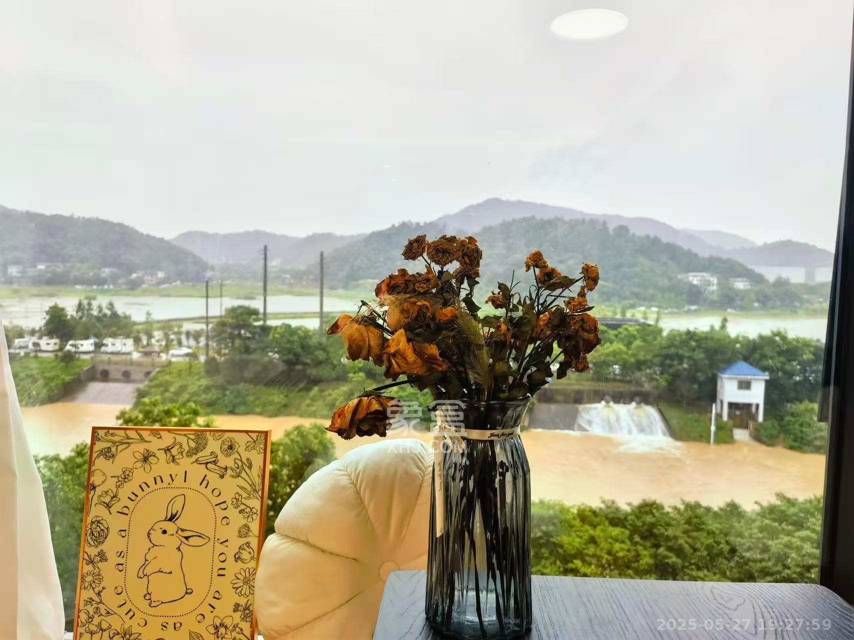 达美涧溪山  2室1厅1卫   2400.00元/月室内图