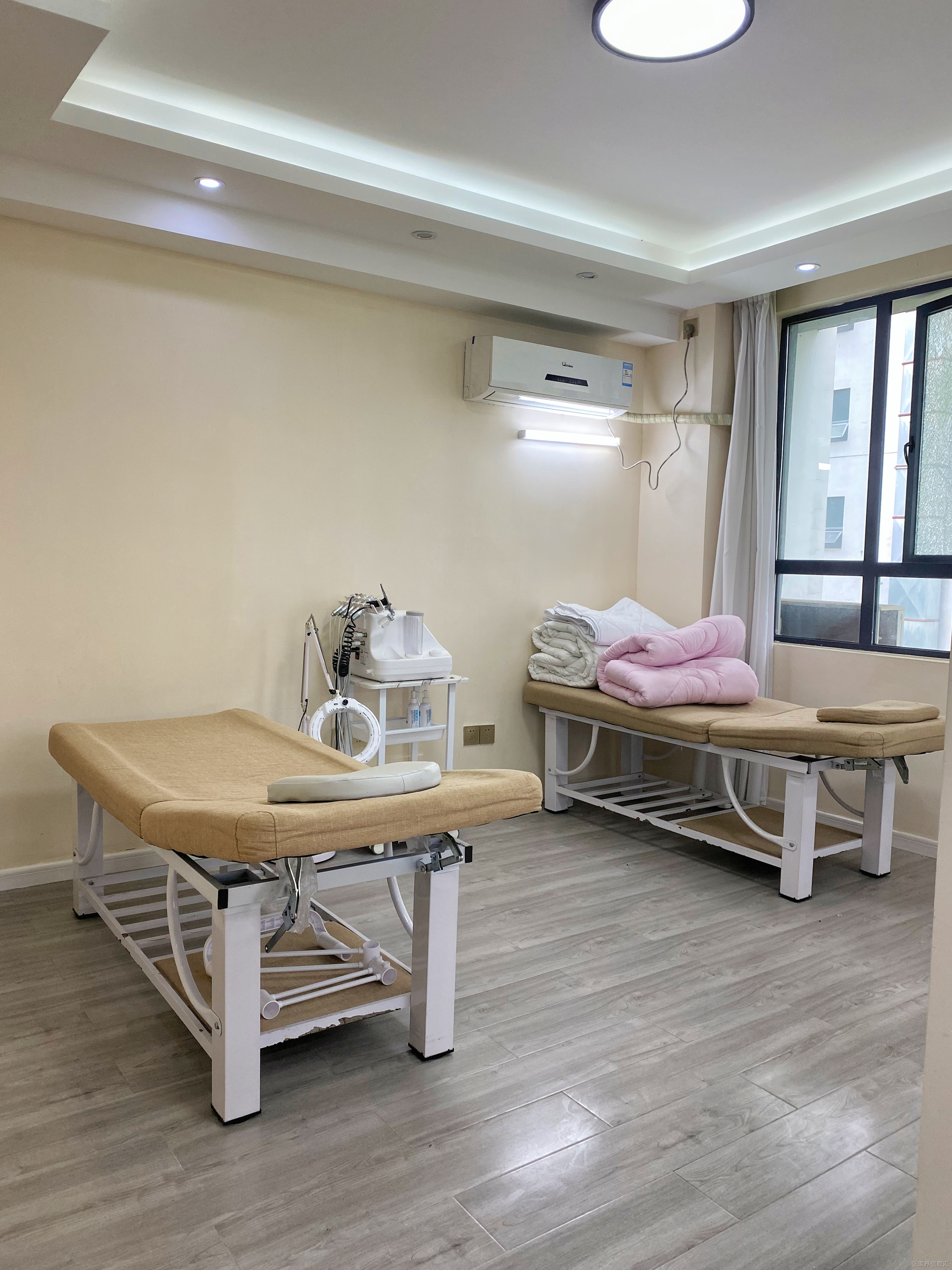 中商广场 1室0厅0卫 2300.0元/月 中商广场 1室0厅0卫 2300.0元/月室内图