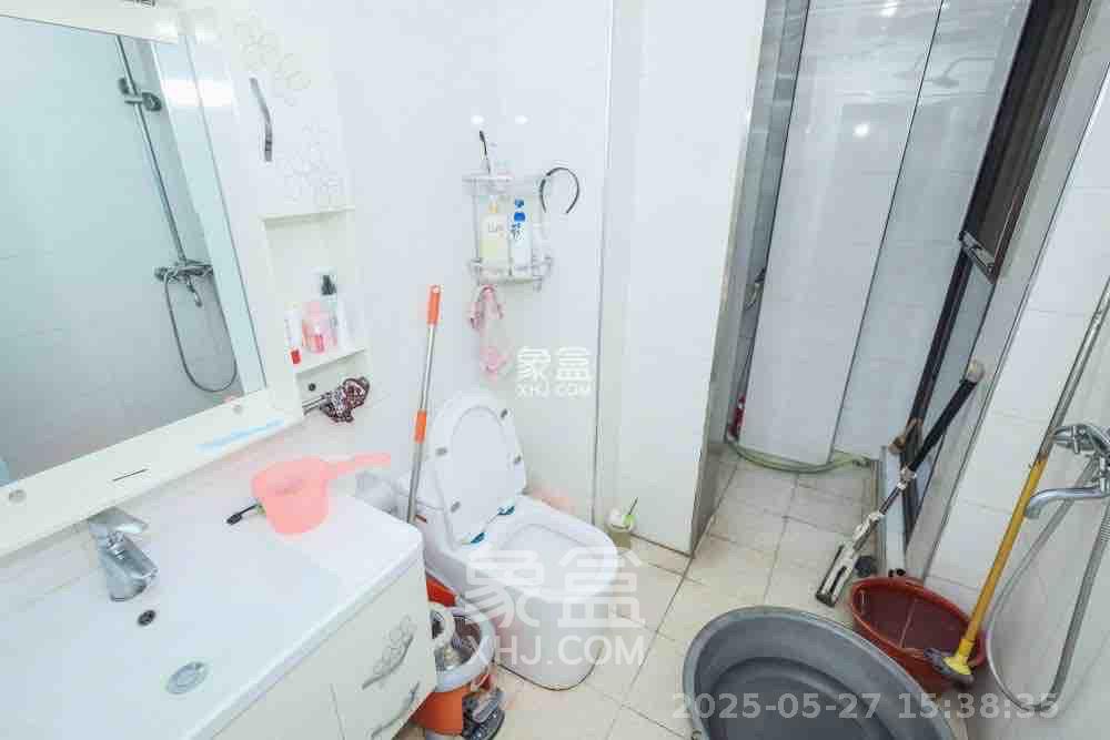 保利麓谷林语E区  3室2厅2卫   2800.00元/月室内图