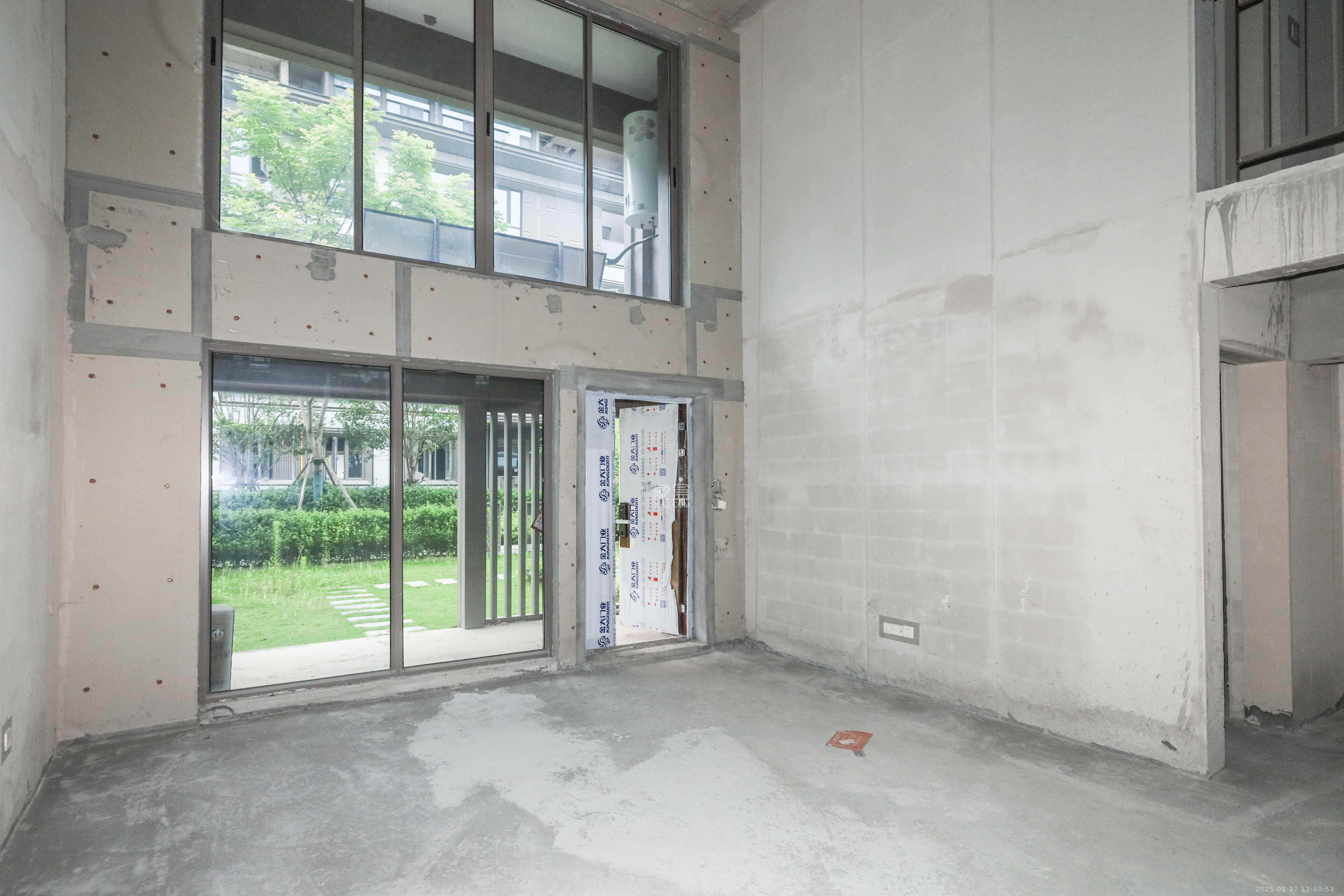 长沙溪山悦  5室2厅2卫   285.00万客厅