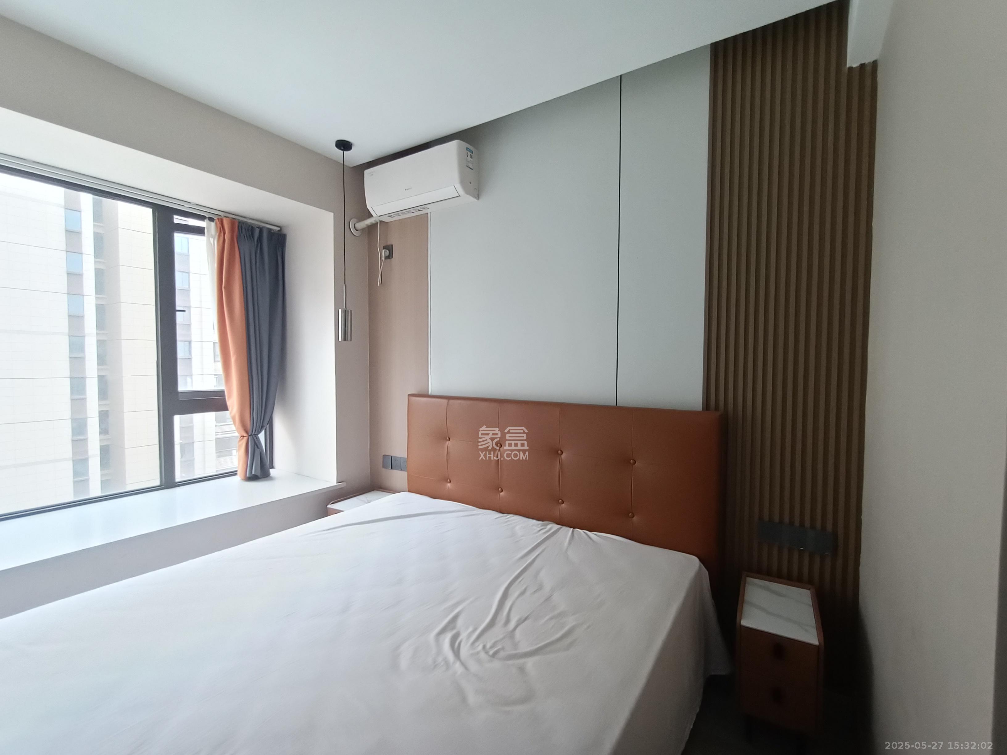 龙湖铂金岛  1室0厅0卫   1400.00元/月