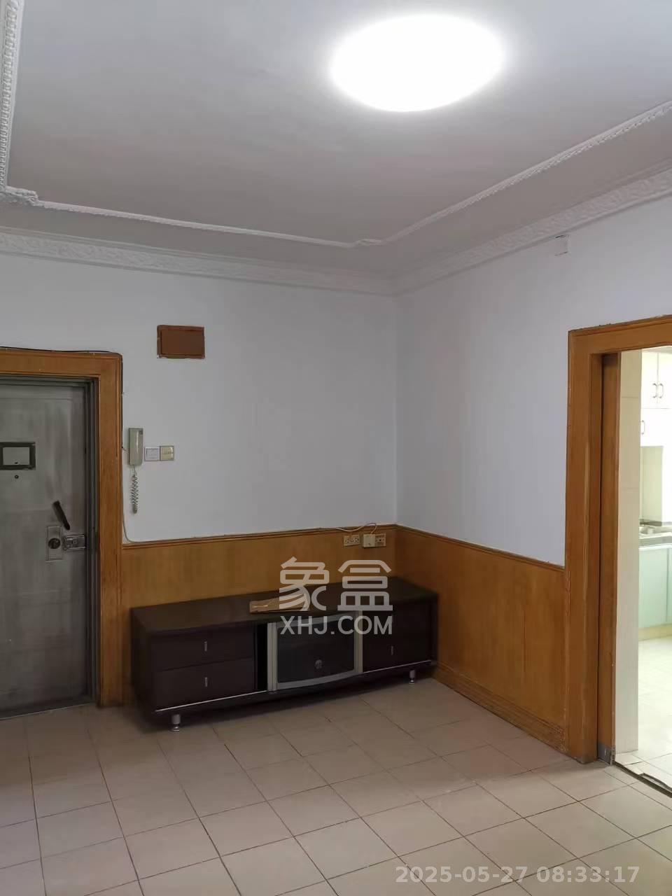 向韶村  2室1厅1卫    1700.0元/月室内图