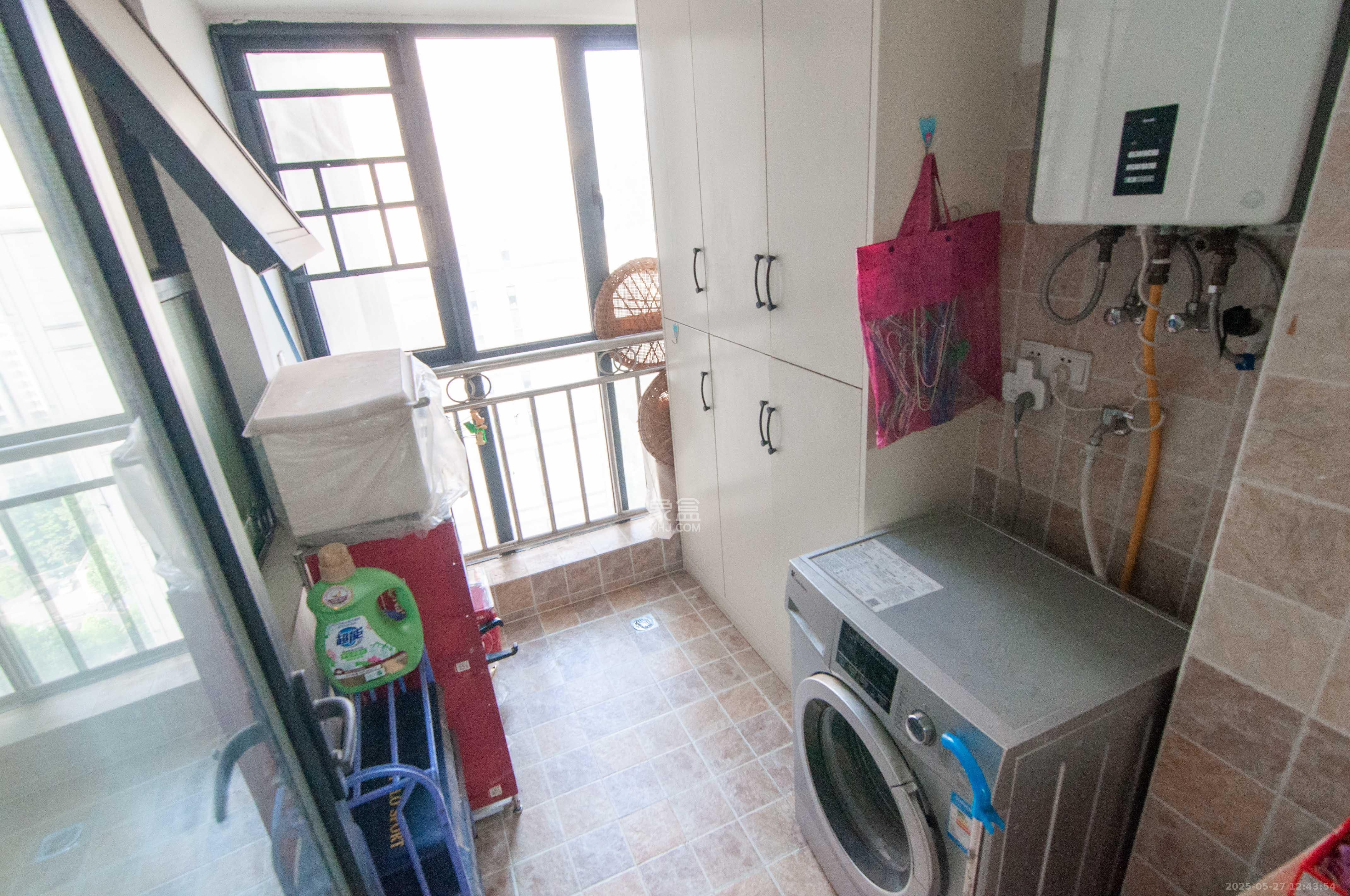 中海梅溪湖壹号  3室2厅1卫    158.0万厨房