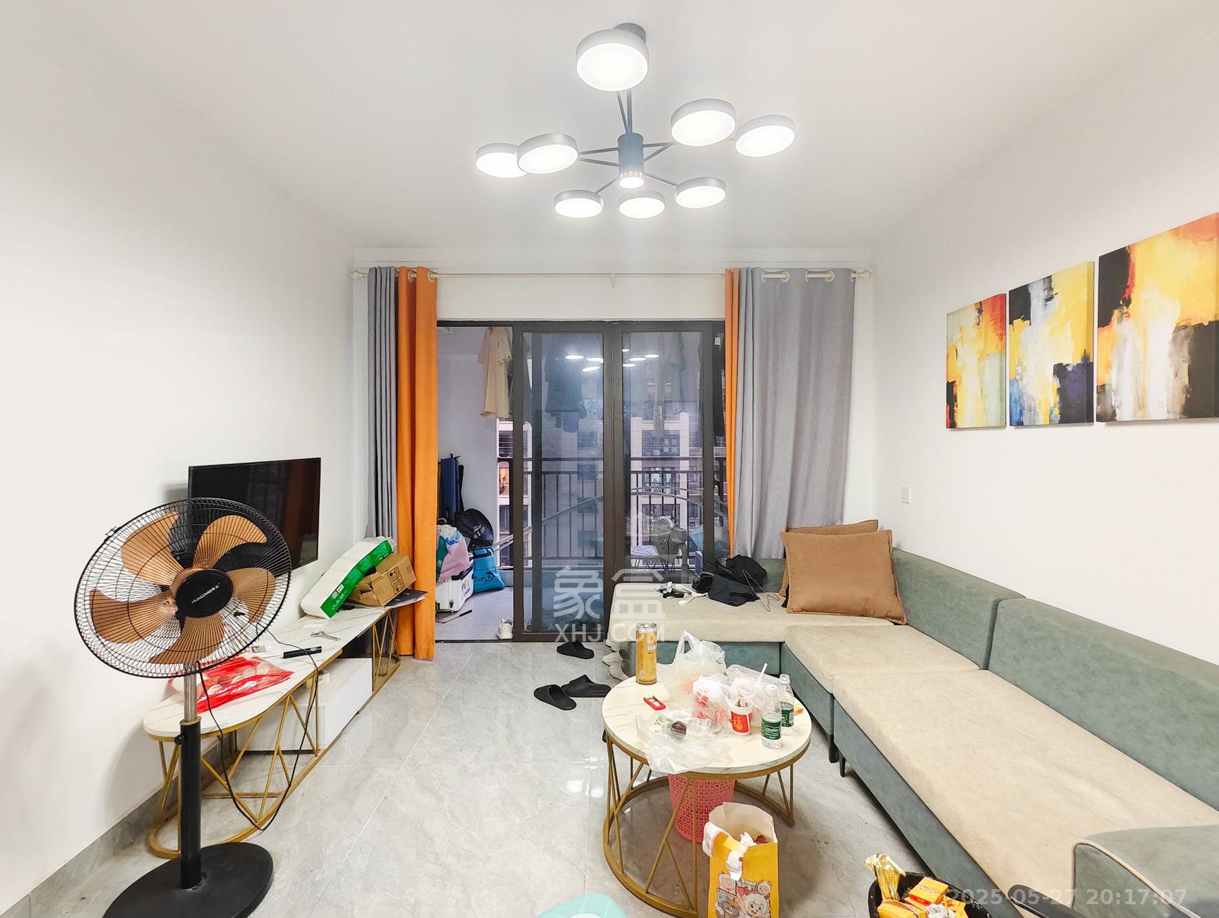 长房明宸府 1室0厅0卫 72.8万 长房明宸府 1室0厅0卫 72.8万客厅