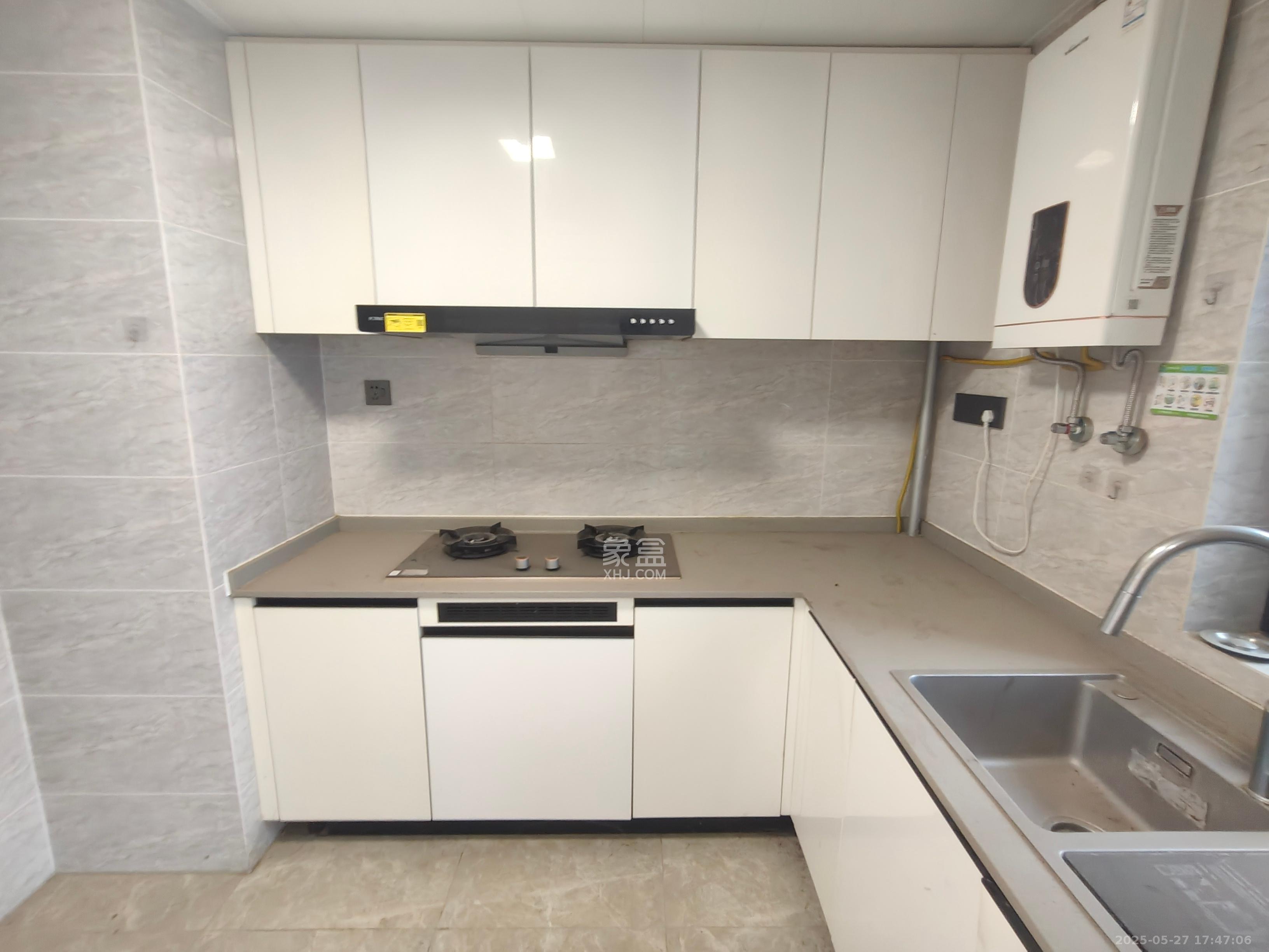 万科金色梦想A区 4室2厅2卫 3500.0元/月 万科金色梦想A区 4室2厅2卫 3500.0元/月室内图