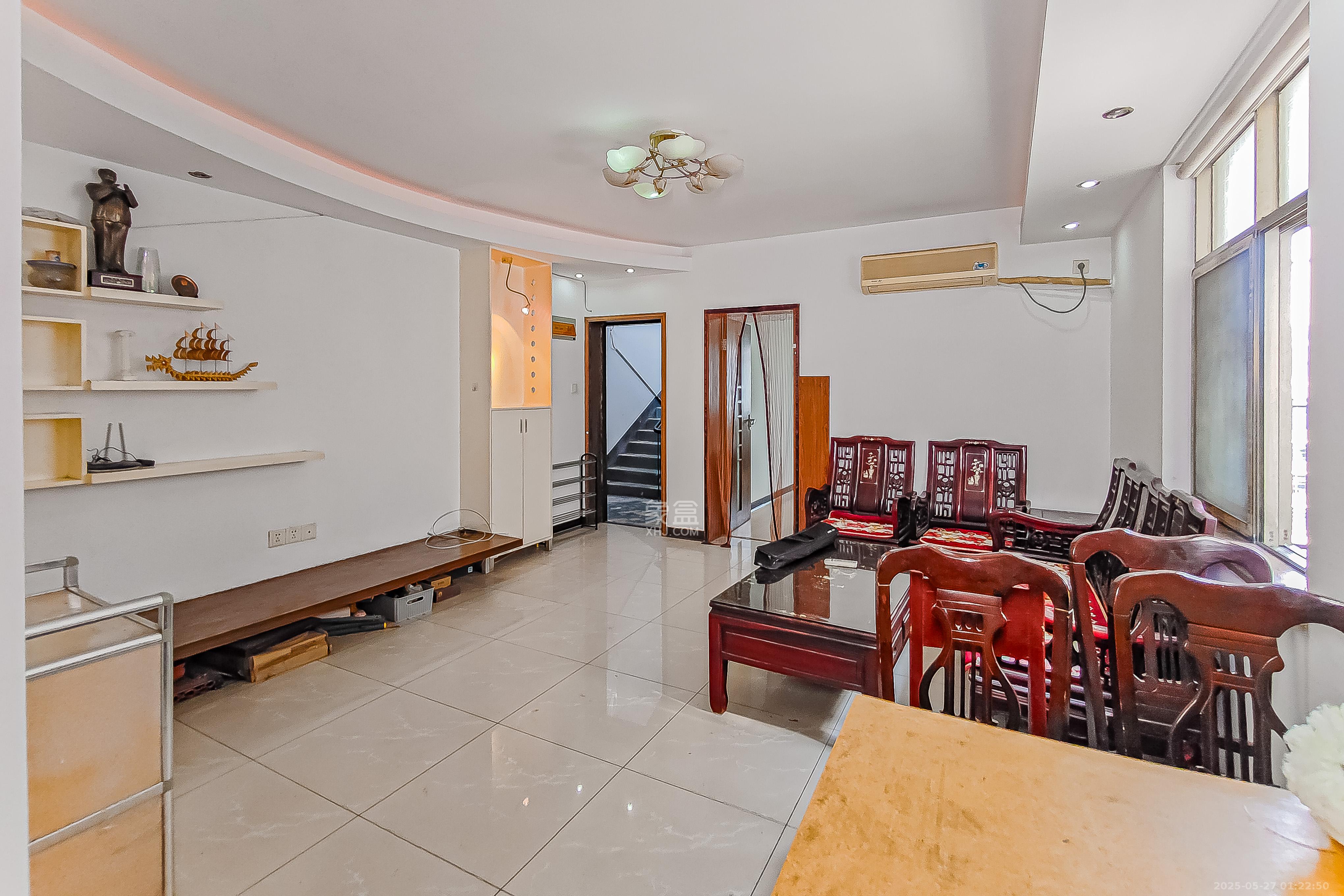 裕农街散盘 3室1厅1卫 50.0万 裕农街散盘 3室1厅1卫 50.0万客厅