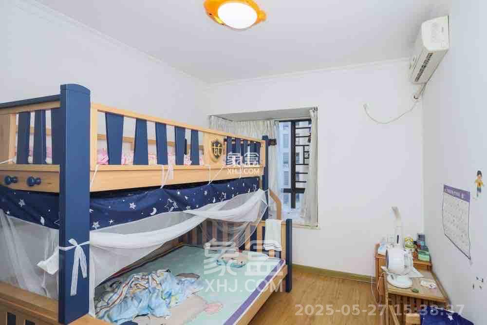 保利麓谷林语E区 3室2厅2卫 2400.0元/月 保利麓谷林语E区 3室2厅2卫 2400.0元/月室内图