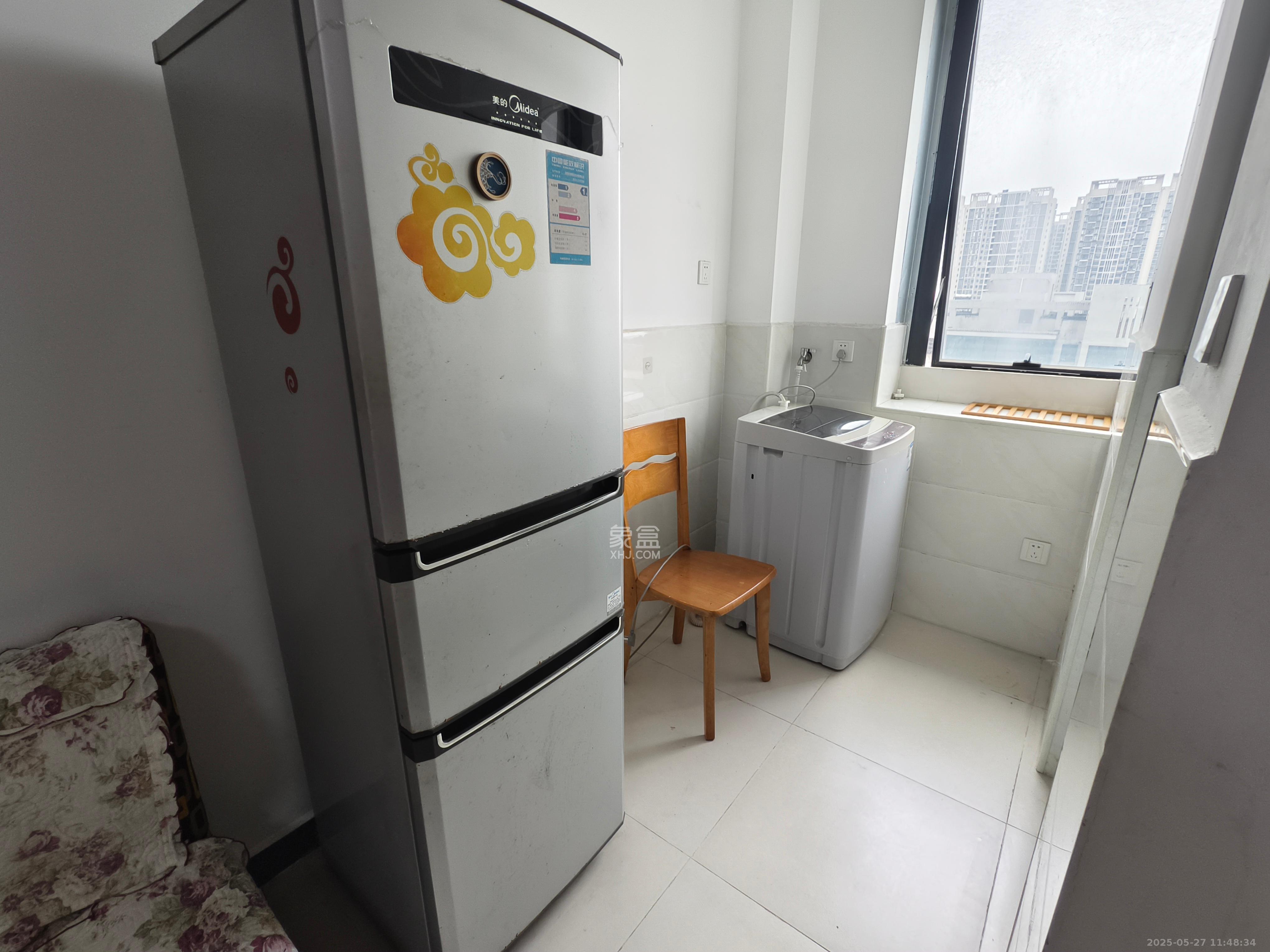 未来漫城  1室1厅1卫   1200.00元/月室内图