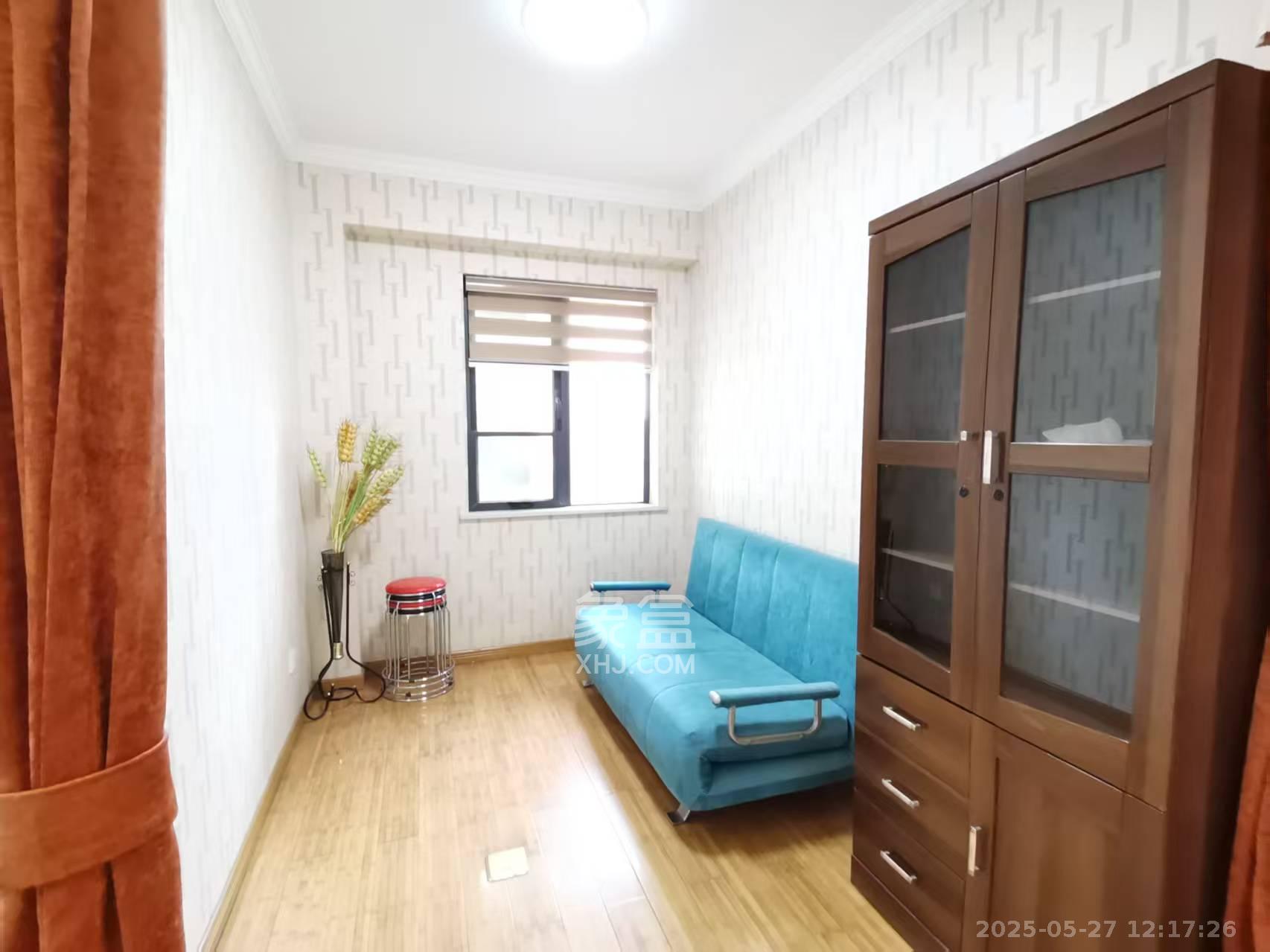 中海梅溪湖壹号  3室2厅1卫    2700.0元/月 中海梅溪湖壹号  3室2厅1卫    2700.0元/月室内图