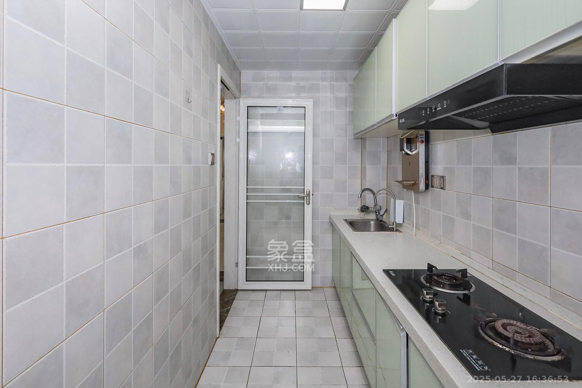 当代滨江MOMA  1室0厅0卫    118.0万厨房