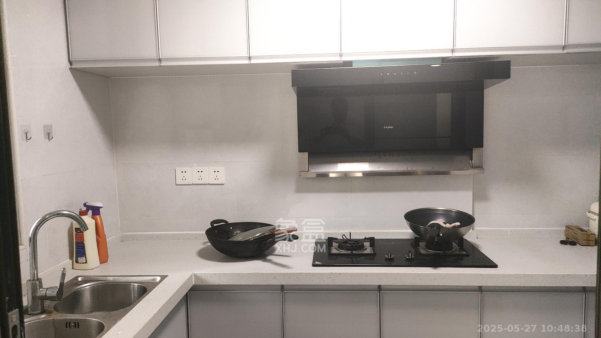 建发中央悦府  4室2厅2卫   4500.00元/月室内图