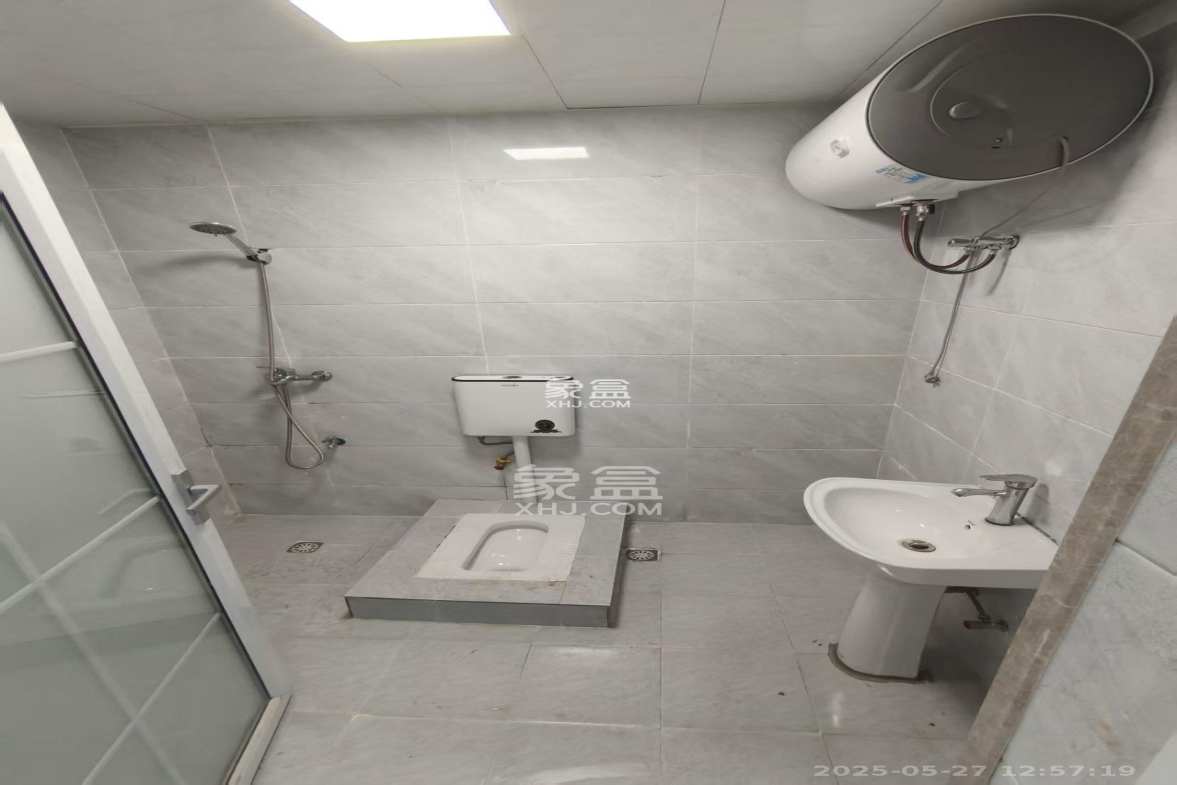 金玖产业园 1室1厅1卫 1150.0元/月 金玖产业园 1室1厅1卫 1150.0元/月室内图