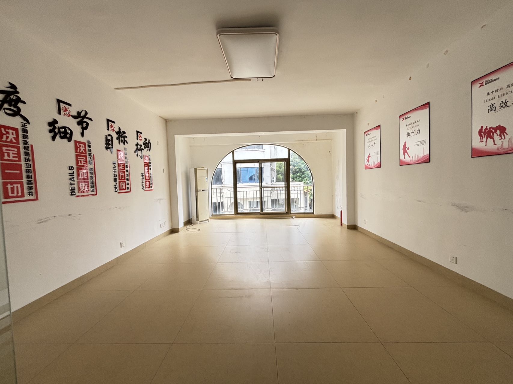 梨园别墅(龙昆南) 8室2厅3卫 16000.0元/月 梨园别墅(龙昆南) 8室2厅3卫 16000.0元/月户型图