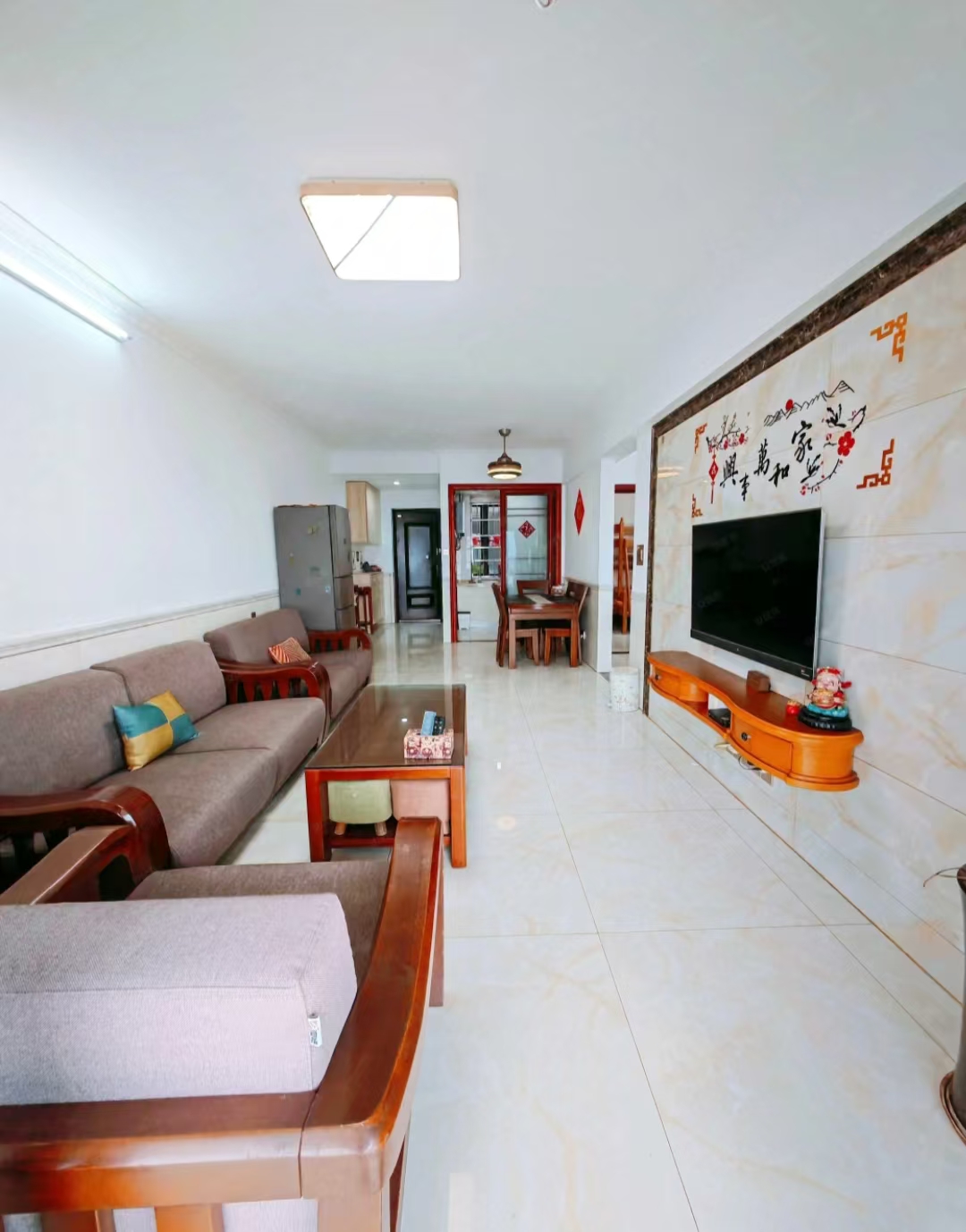 锦地翰城二期 2室2厅1卫 130.0万 锦地翰城二期 2室2厅1卫 130.0万室内图