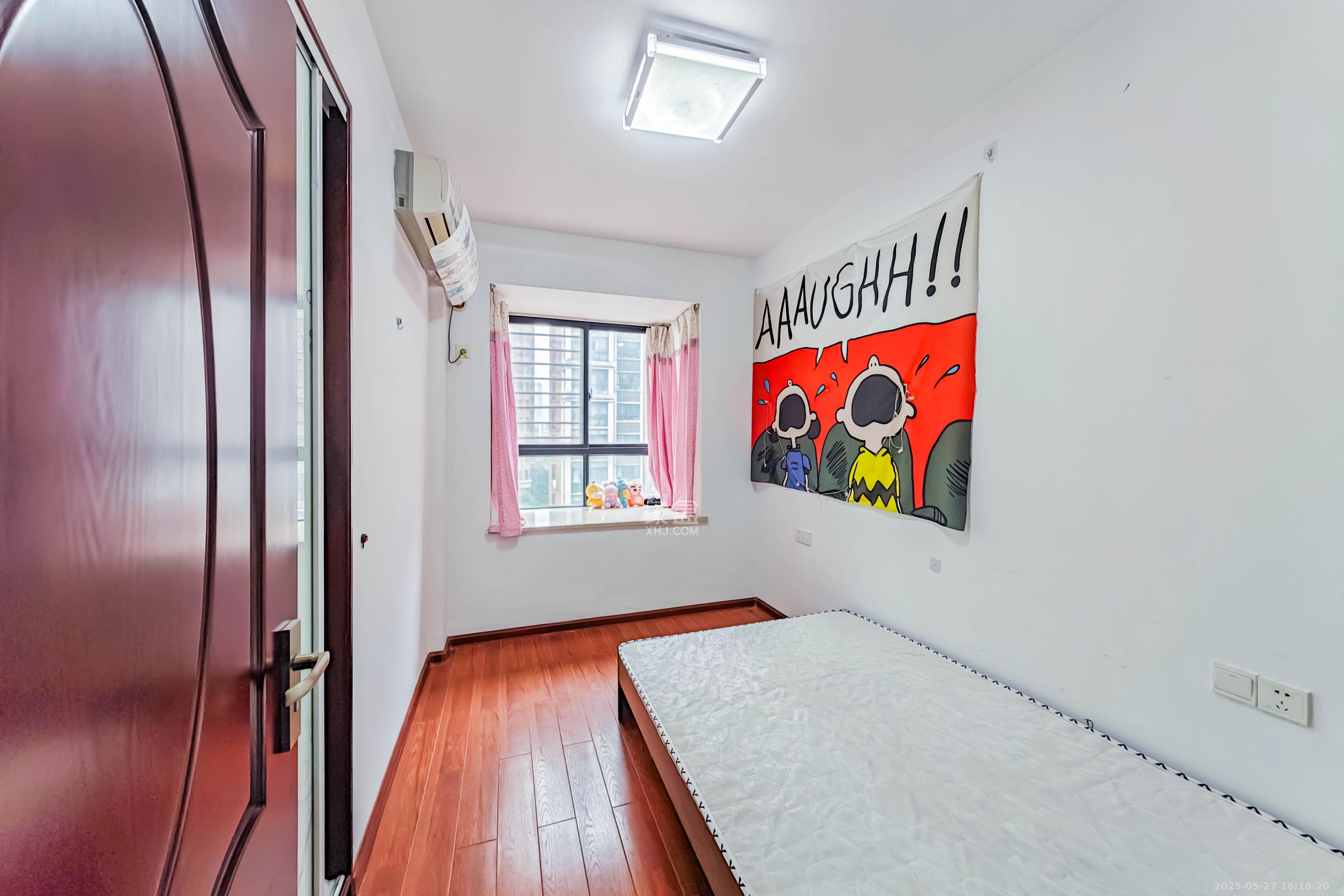 海拔东方 1室2厅1卫 99.8万 海拔东方 1室2厅1卫 99.8万卧室