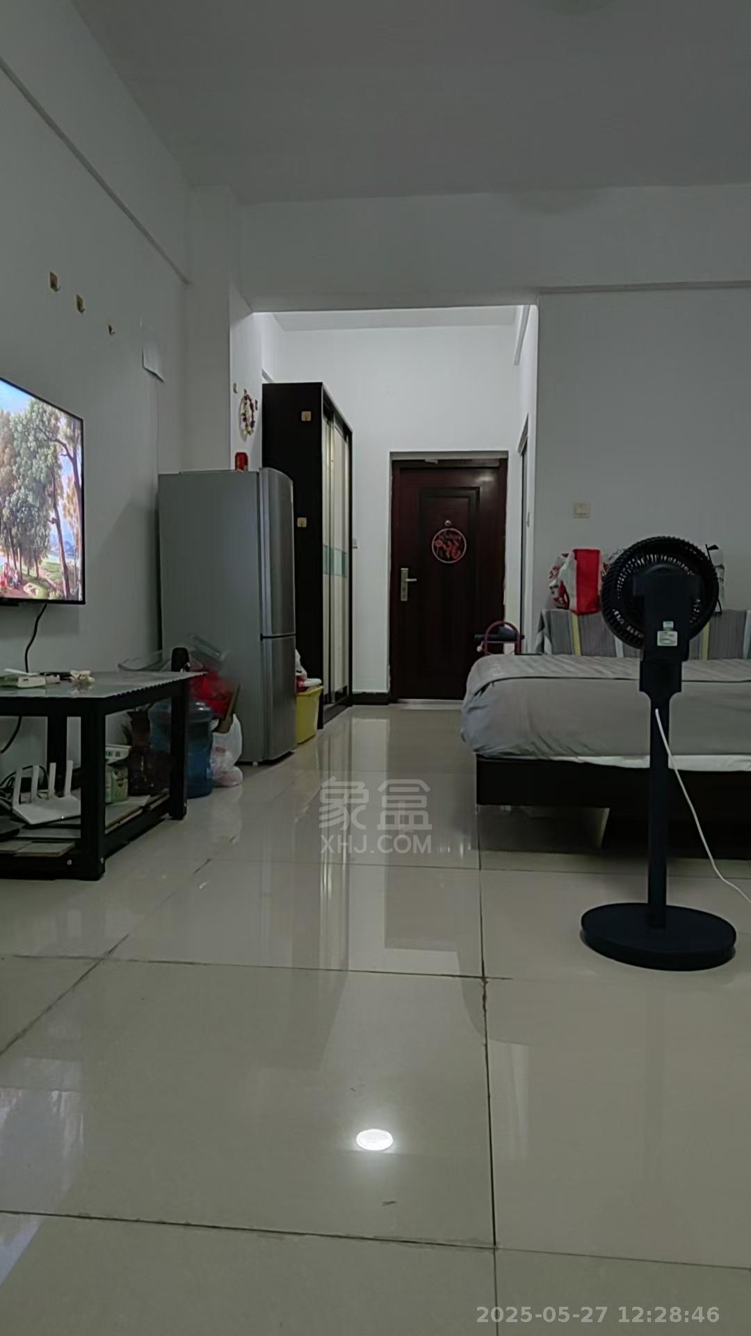 庐山春天大厦(和一宾馆)  1室1厅1卫    1100.0元/月 庐山春天大厦(和一宾馆)  1室1厅1卫    1100.0元/月室内图