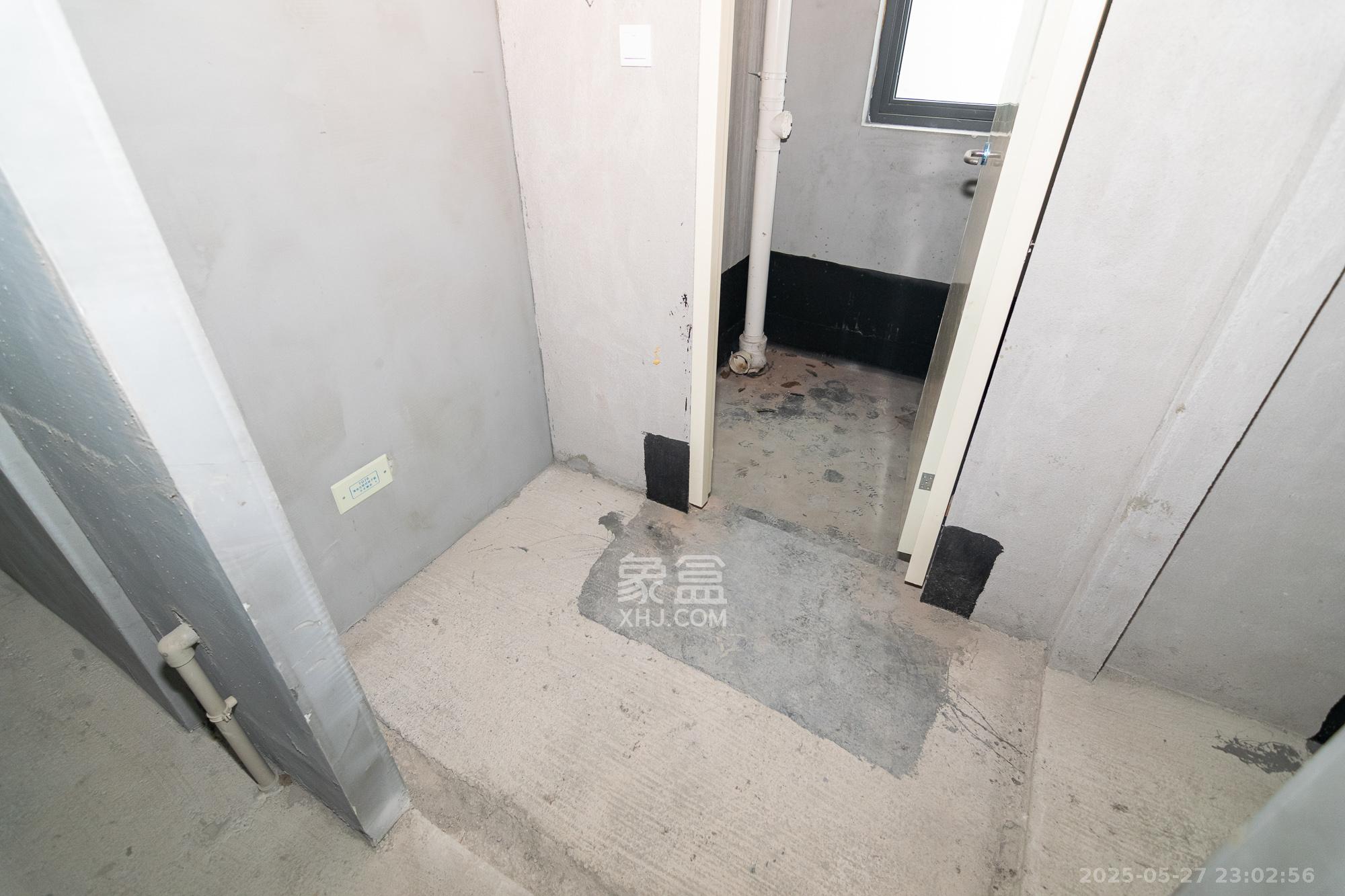 中交凤鸣九章 3室2厅2卫 85.0万 中交凤鸣九章 3室2厅2卫 85.0万卫生间