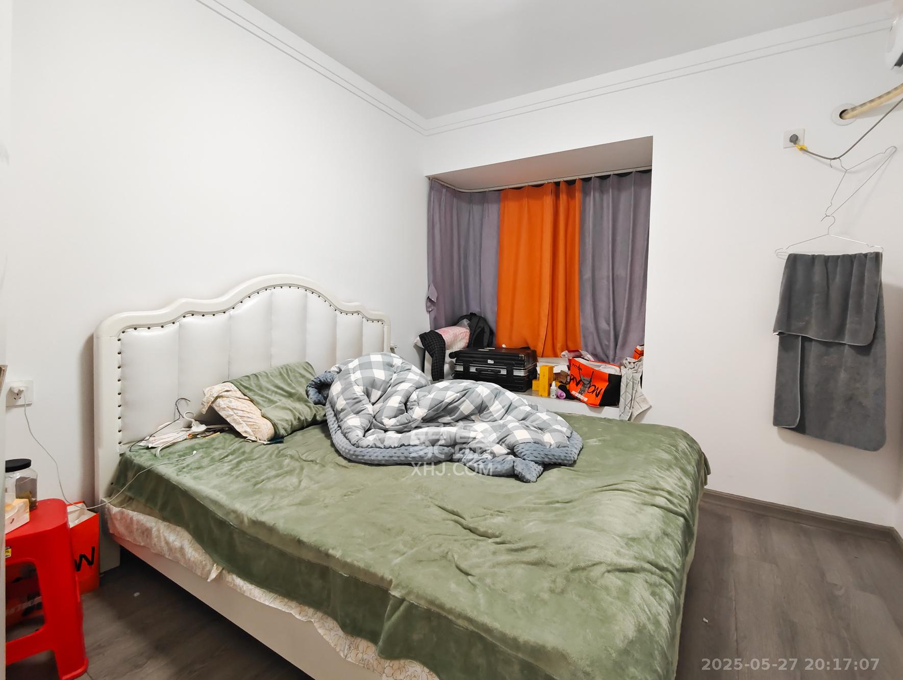 长房明宸府 1室0厅0卫 72.8万 长房明宸府 1室0厅0卫 72.8万卧室