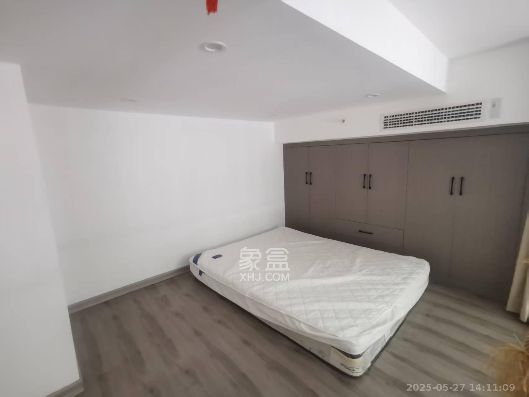 樾山公馆湖湘中心 2室2厅1卫 3400.0元/月 樾山公馆湖湘中心 2室2厅1卫 3400.0元/月室内图