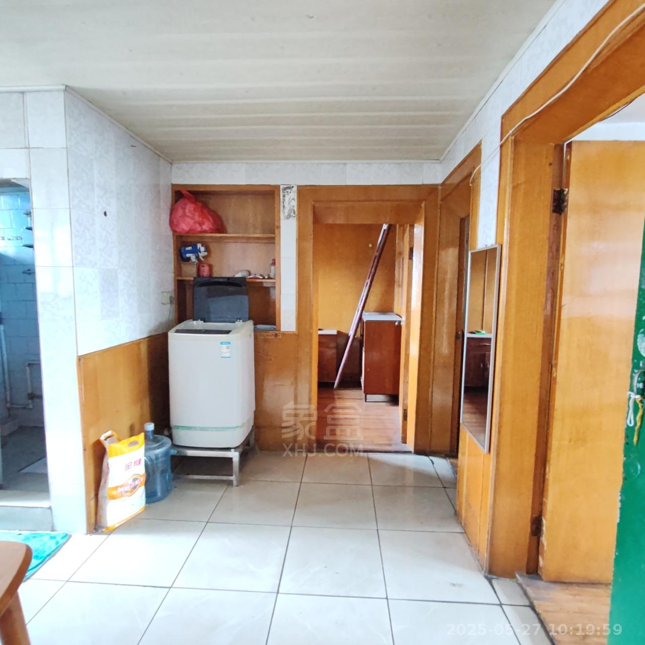 桥梁厂一区万泥塘一村 2室1厅1卫 700.00元/月 桥梁厂一区万泥塘一村 2室1厅1卫 700.00元/月室内图