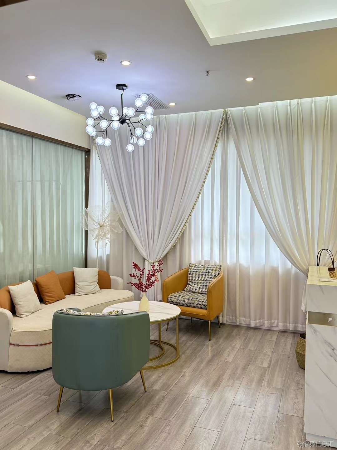 中商广场 1室0厅0卫 2300.0元/月 中商广场 1室0厅0卫 2300.0元/月室内图