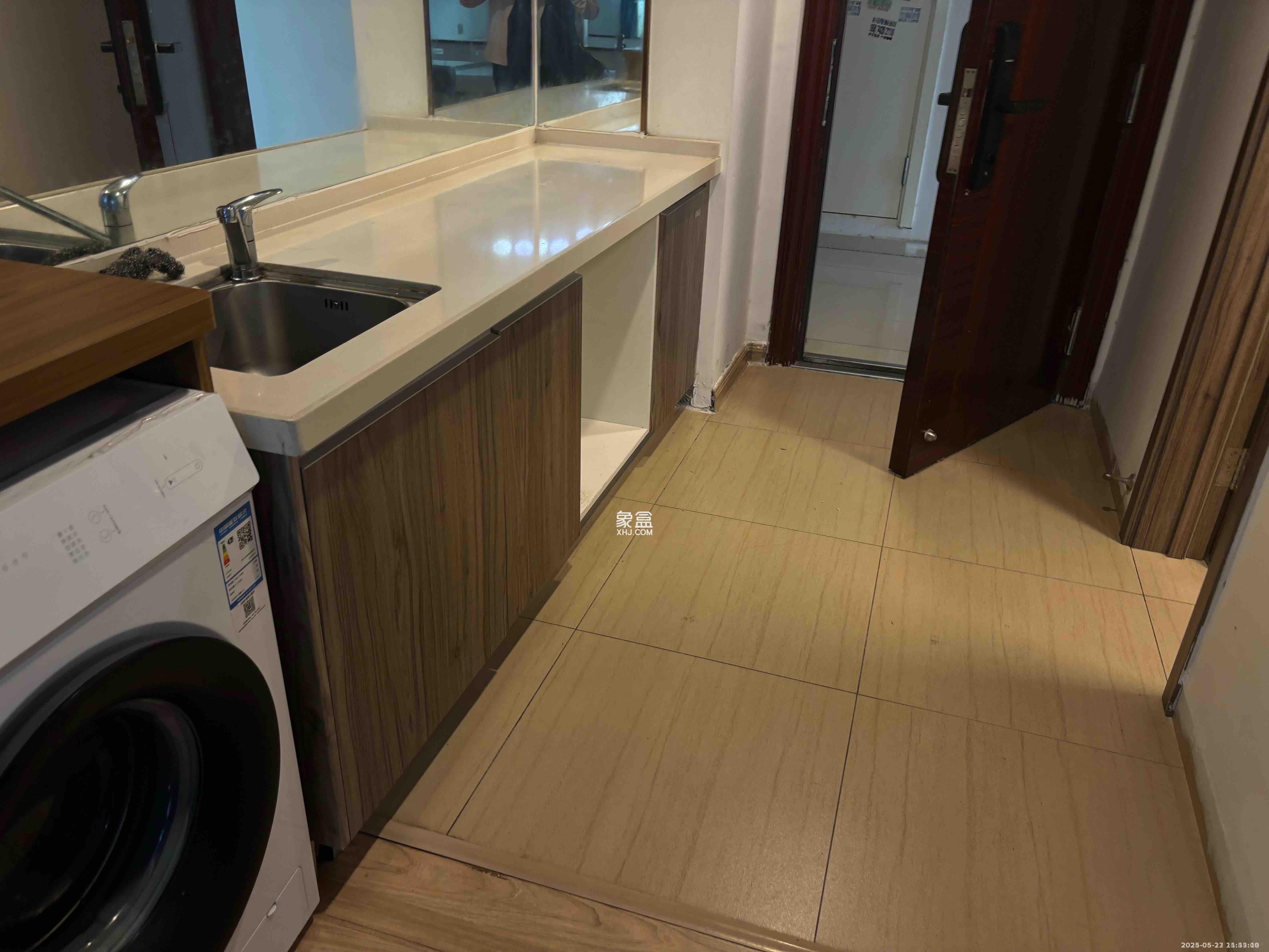 碧桂园星城首府  1室1厅1卫    1100.0元/月 碧桂园星城首府  1室1厅1卫    1100.0元/月室内图