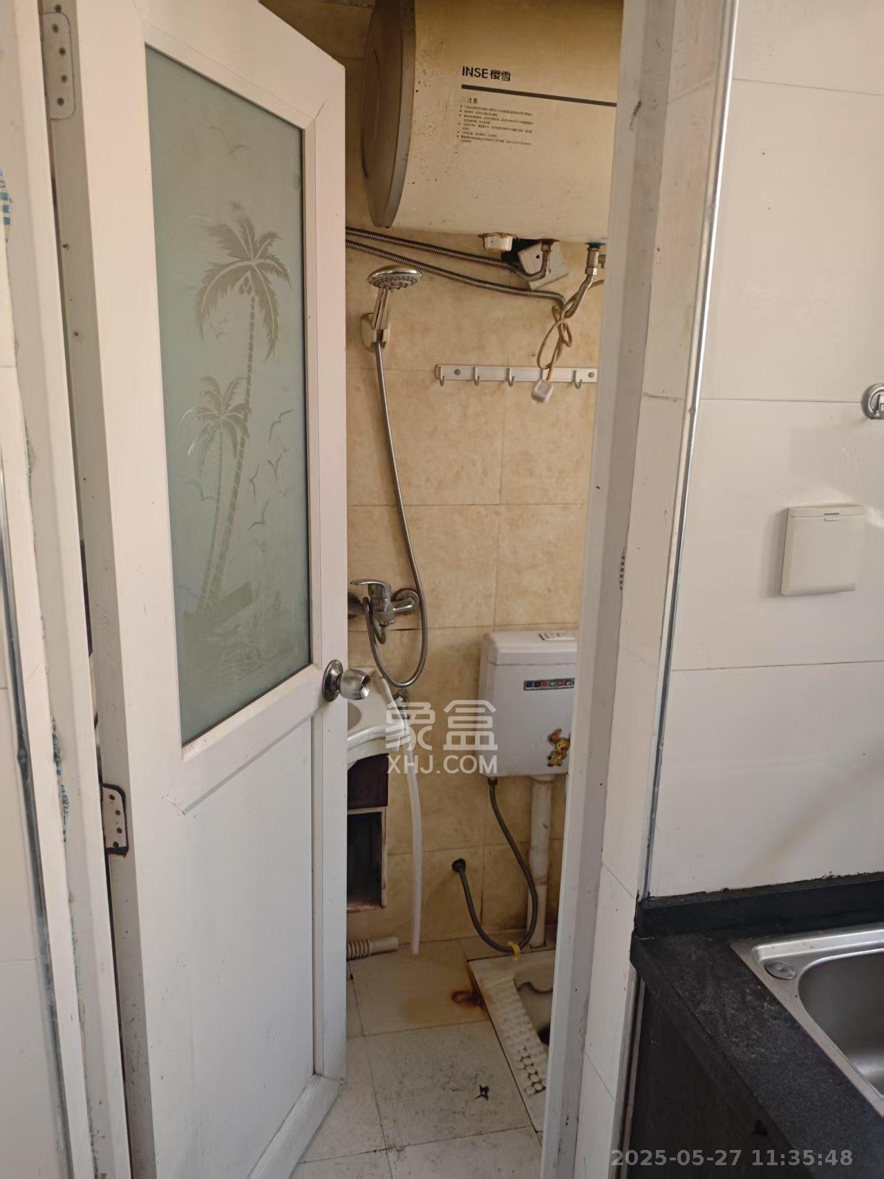 星沙六区 1室1厅1卫 800.0元/月 星沙六区 1室1厅1卫 800.0元/月室内图