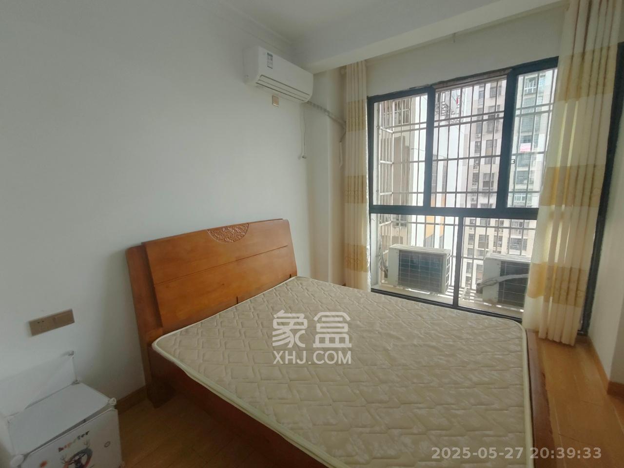 嘉顺苑  3室2厅2卫   2500.00元/月室内图
