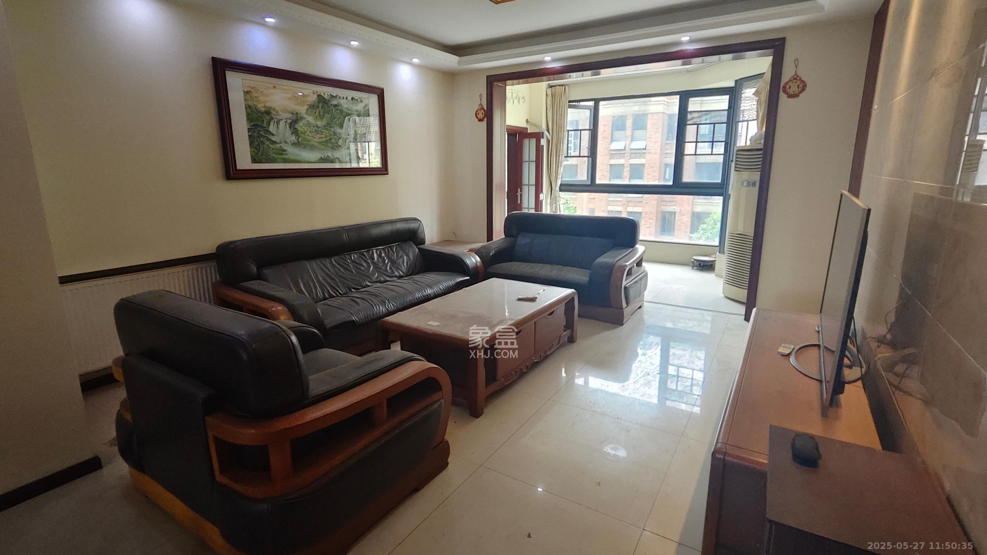 绿城桂花城 3室2厅2卫 2800.0元/月 绿城桂花城 3室2厅2卫 2800.0元/月室内图