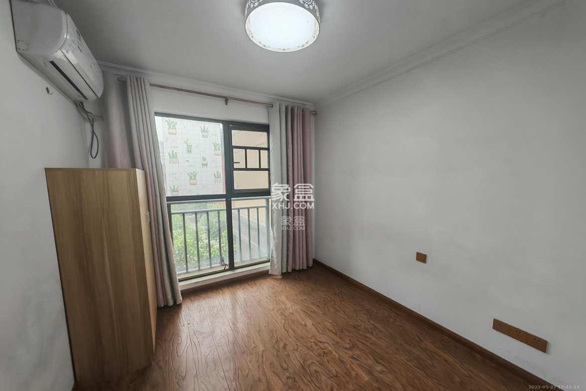 梅溪鑫苑名家 3室2厅2卫 2400.0元/月 梅溪鑫苑名家 3室2厅2卫 2400.0元/月室内图