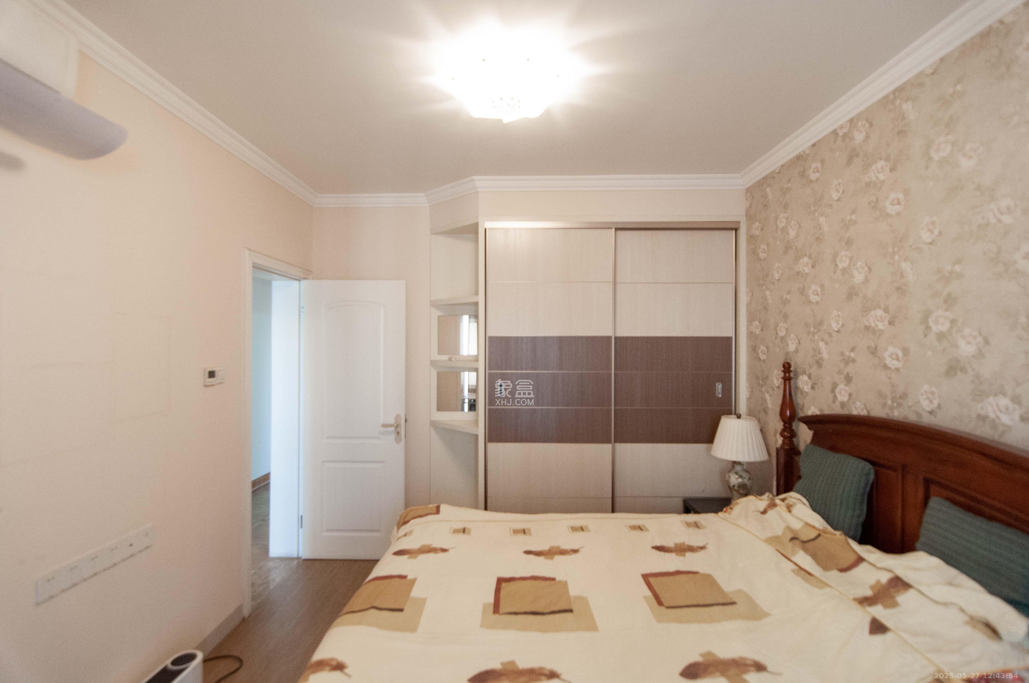 中海梅溪湖壹号  3室2厅1卫    158.0万其他