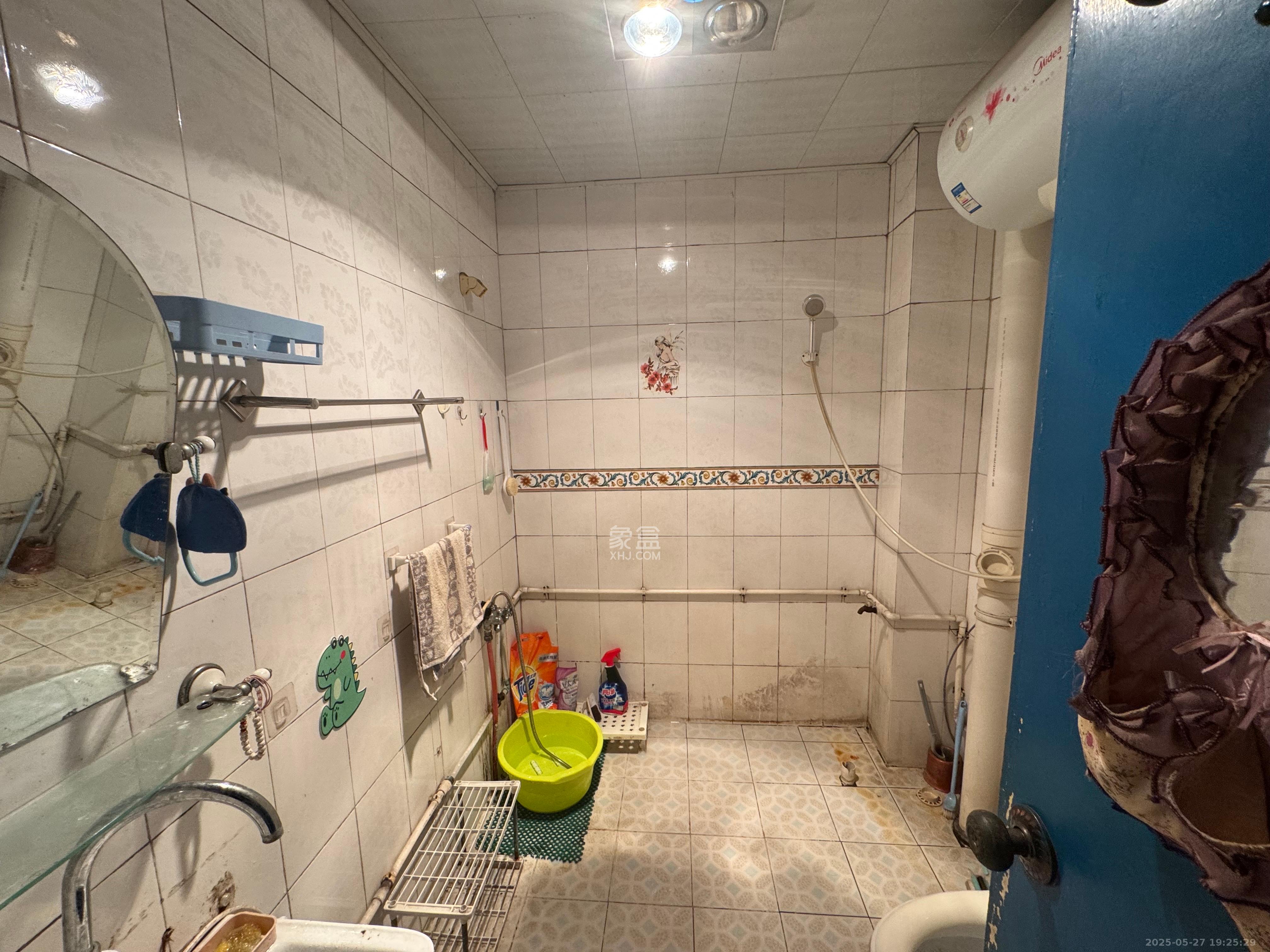 德政园 2室1厅1卫 1200.0元/月 德政园 2室1厅1卫 1200.0元/月室内图