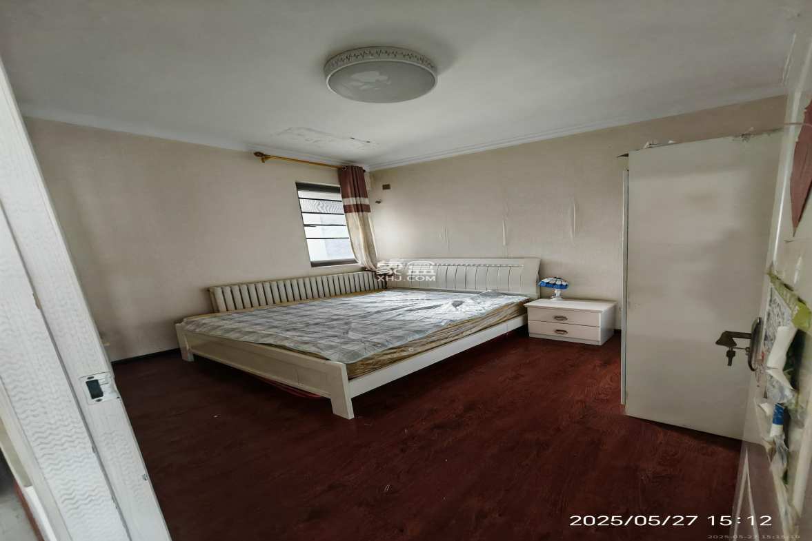 怡海星城 2室2厅1卫 1650.0元/月 怡海星城 2室2厅1卫 1650.0元/月室内图