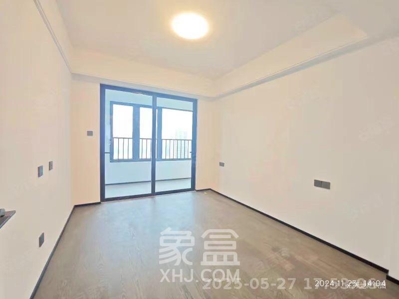 万科森林公园  4室2厅2卫   3000.00元/月室内图