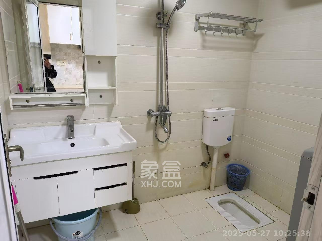 科大御花苑  1室1厅1卫   1100.00元/月室内图