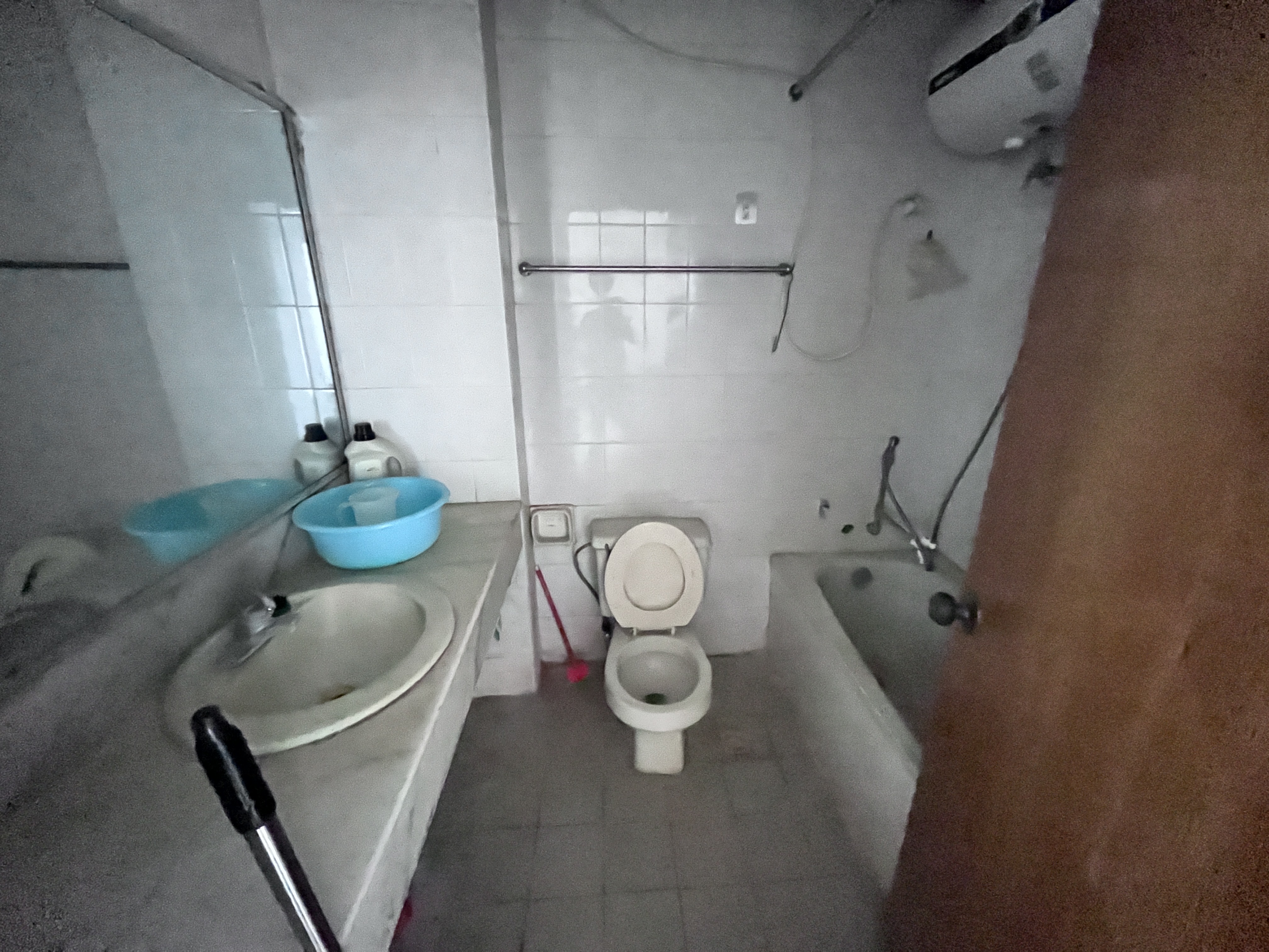 海景湾花园 2室2厅1卫 800.0元/月 海景湾花园 2室2厅1卫 800.0元/月室内图