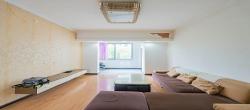 金鹰小区  3室2厅2卫   82.00万