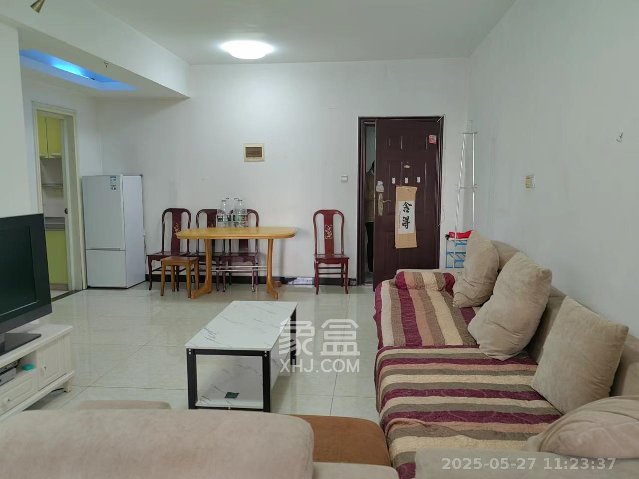 建鸿达现代公寓  2室1厅1卫    2200.0元/月 建鸿达现代公寓  2室1厅1卫    2200.0元/月室内图