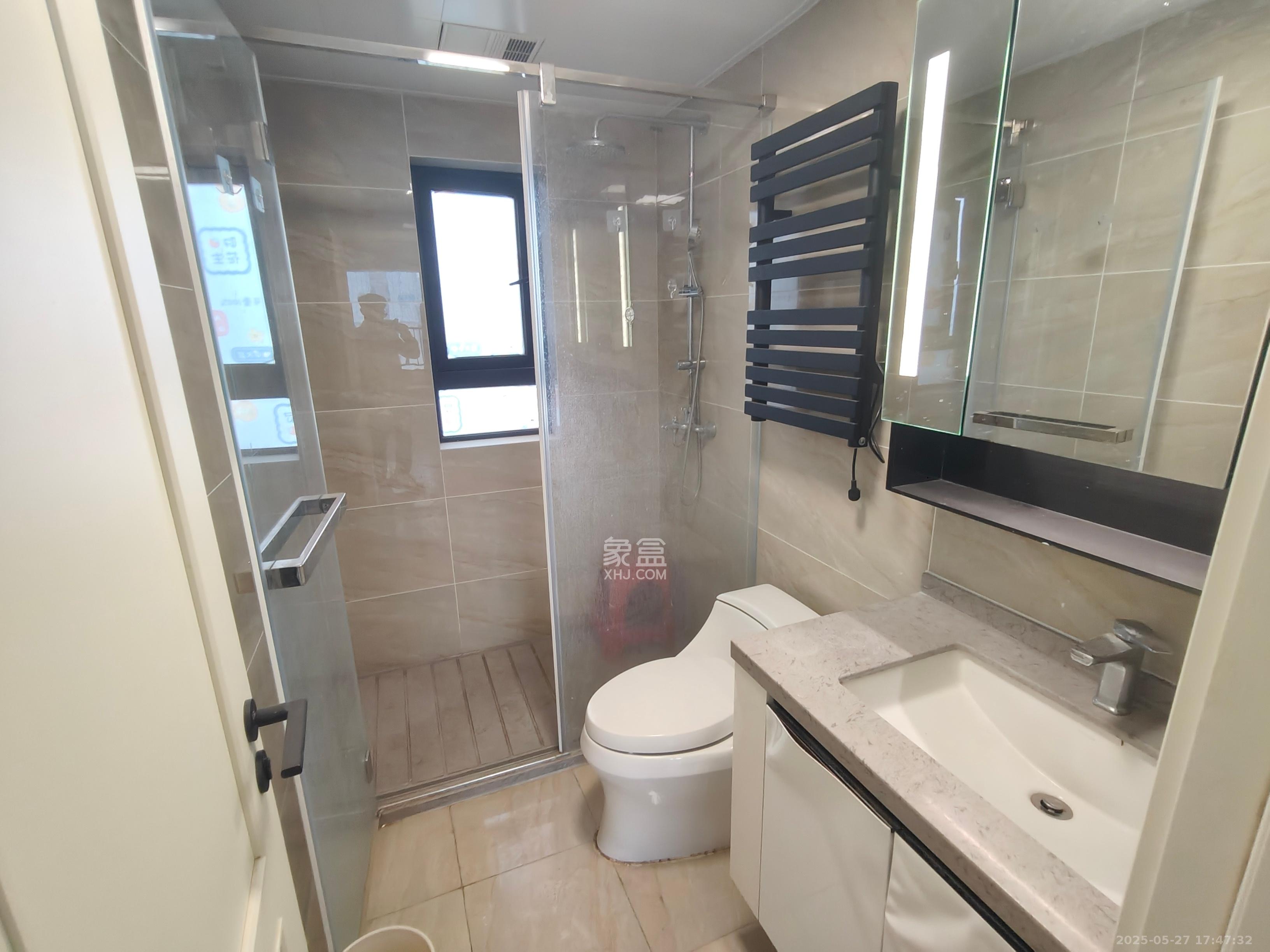 万科金色梦想A区 4室2厅2卫 3500.0元/月 万科金色梦想A区 4室2厅2卫 3500.0元/月室内图