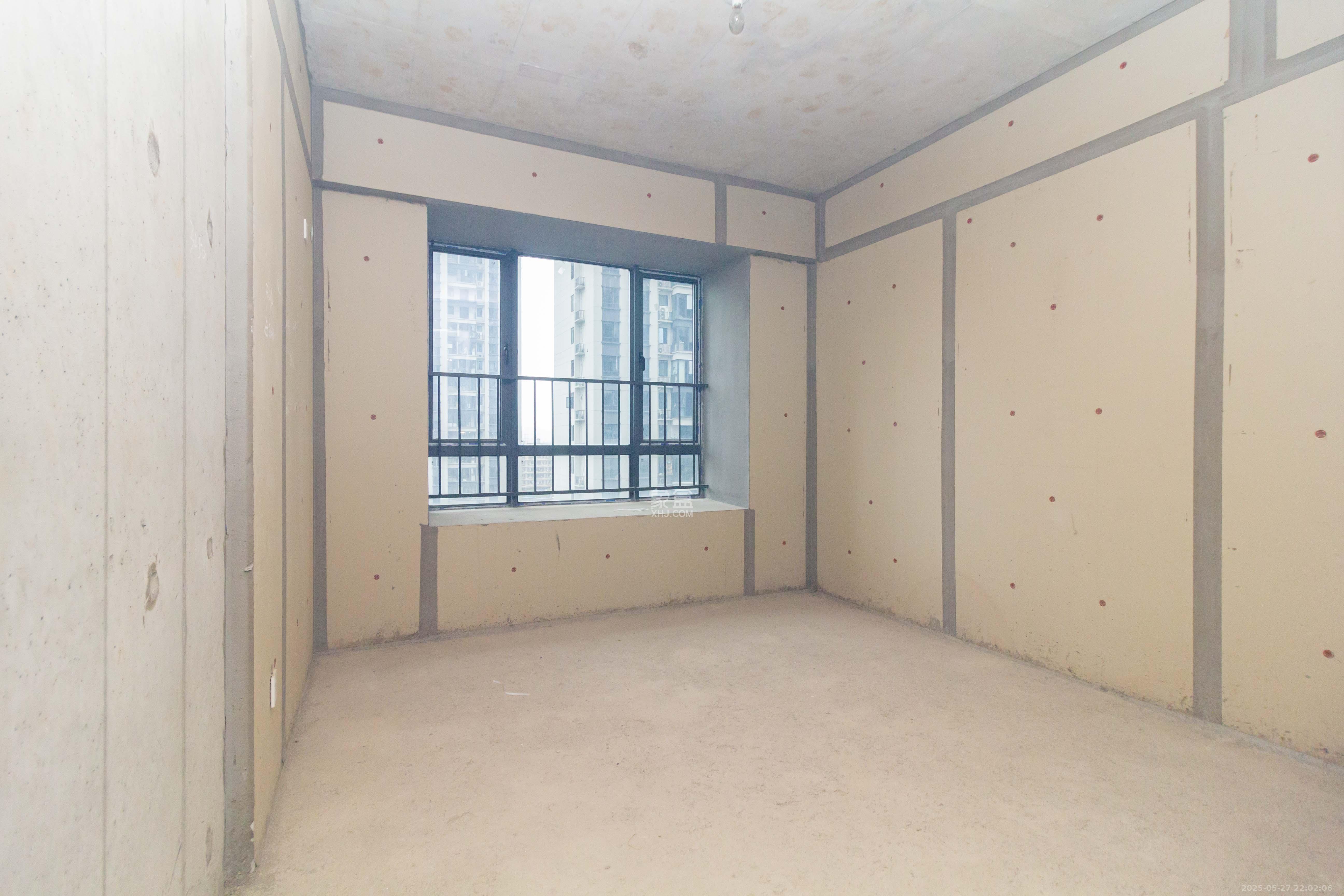 旭辉汇樾城  4室2厅2卫    98.0万 旭辉汇樾城  4室2厅2卫    98.0万卧室