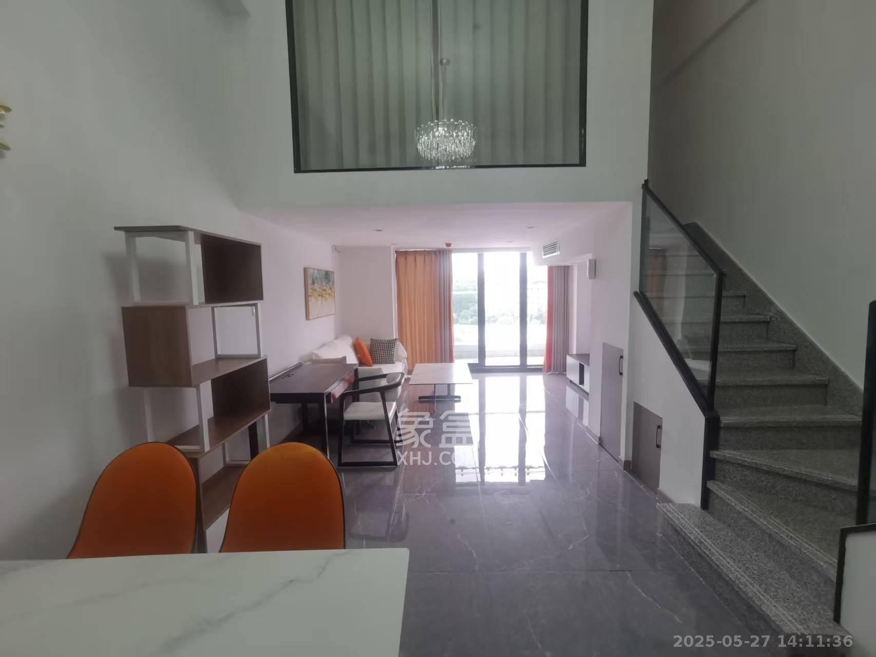 樾山公馆湖湘中心 2室2厅1卫 3400.0元/月 樾山公馆湖湘中心 2室2厅1卫 3400.0元/月室内图