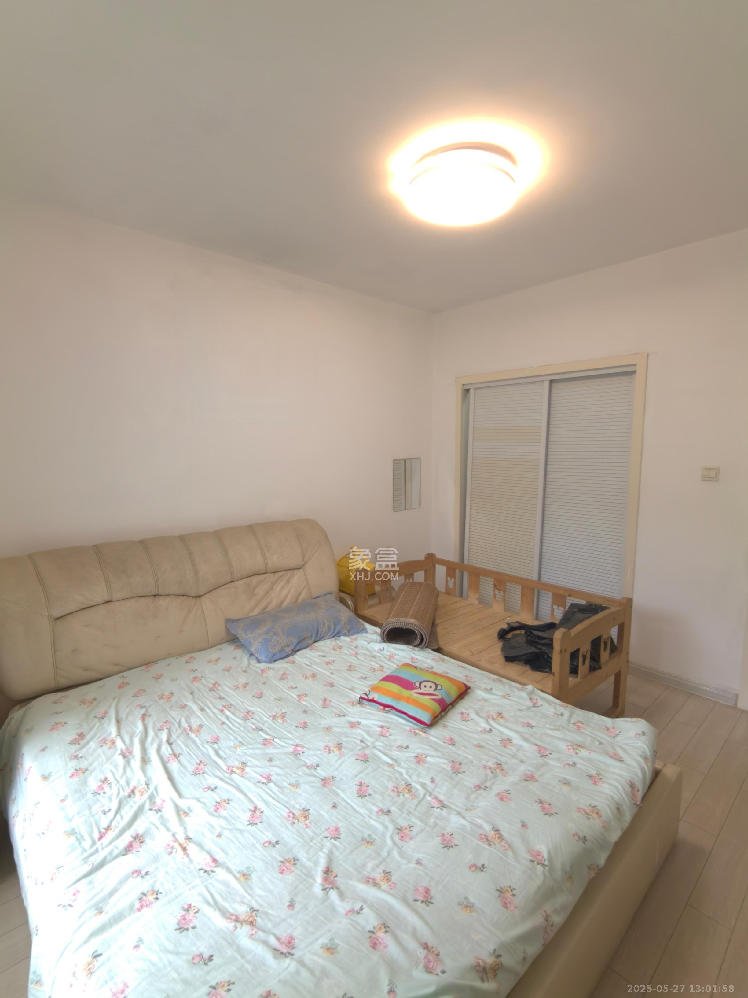 晟通城  3室2厅1卫    1800.0元/月 晟通城  3室2厅1卫    1800.0元/月室内图