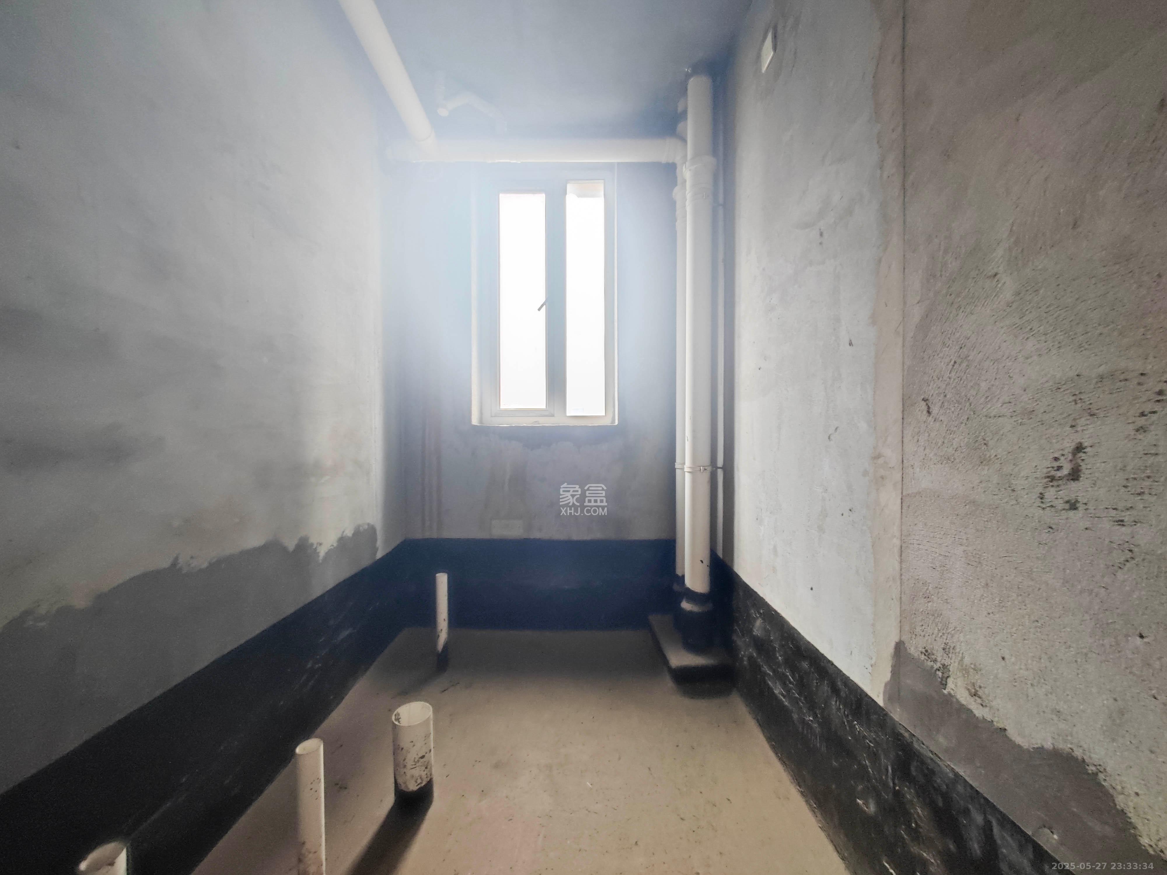 五矿万境水岸一期(万境水岸嘉苑)  3室2厅2卫    122.0万 五矿万境水岸一期(万境水岸嘉苑)  3室2厅2卫    122.0万卫生间