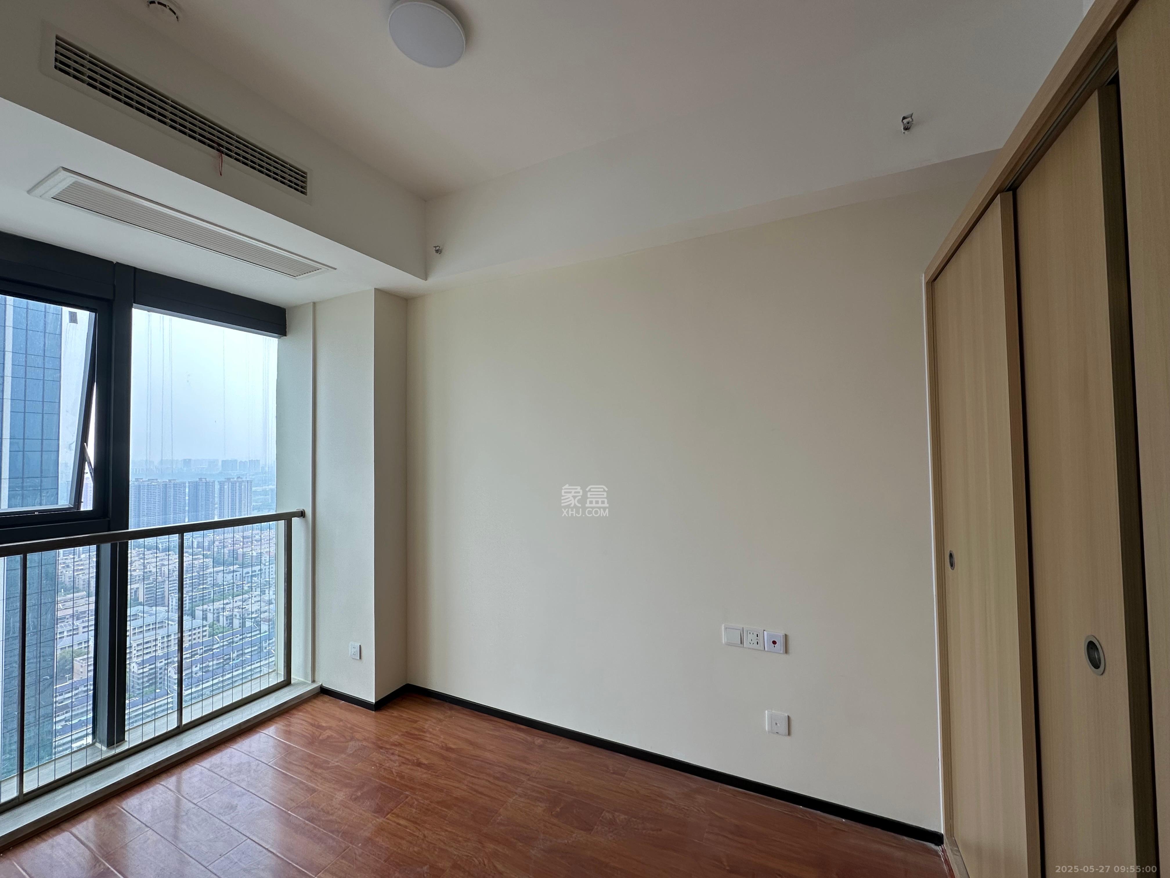 恒大珺悦府  1室1厅1卫    2400.0元/月室内图